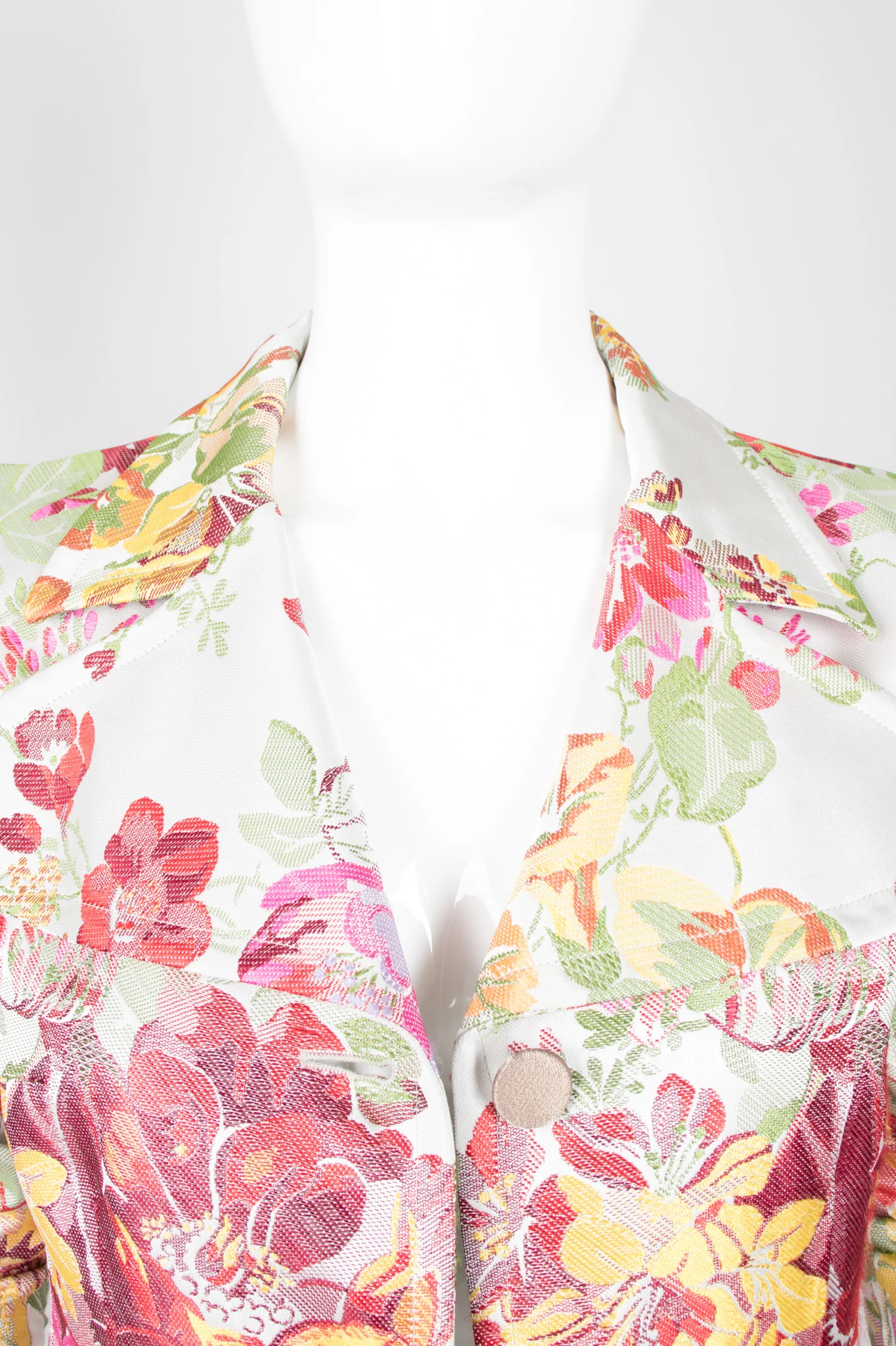 Floral Brocade Jacket - Image 9