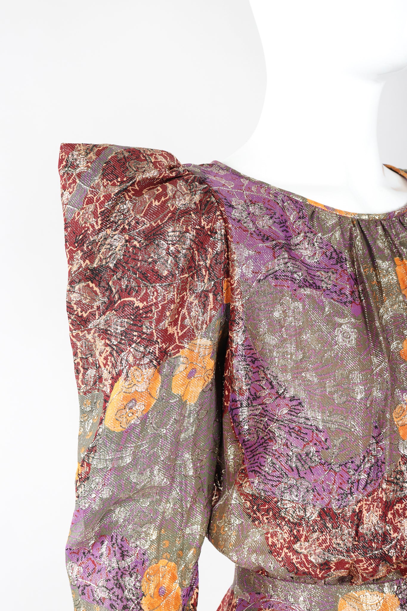 Floral Lamé Pointed Shoulder Dress - Image 4