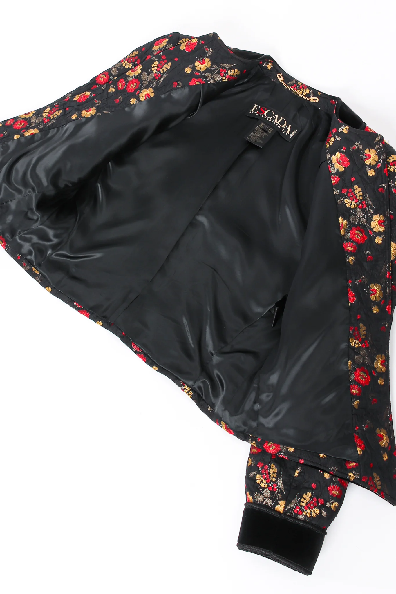 Floral Plissé Brocade Jacket - Image 9