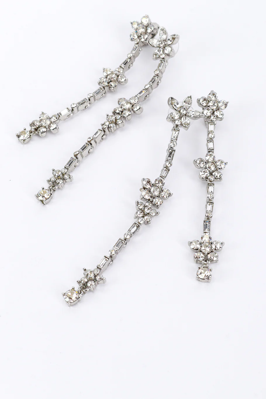 Floral Rhinestone Earlobe Drop Earrings - Image 3