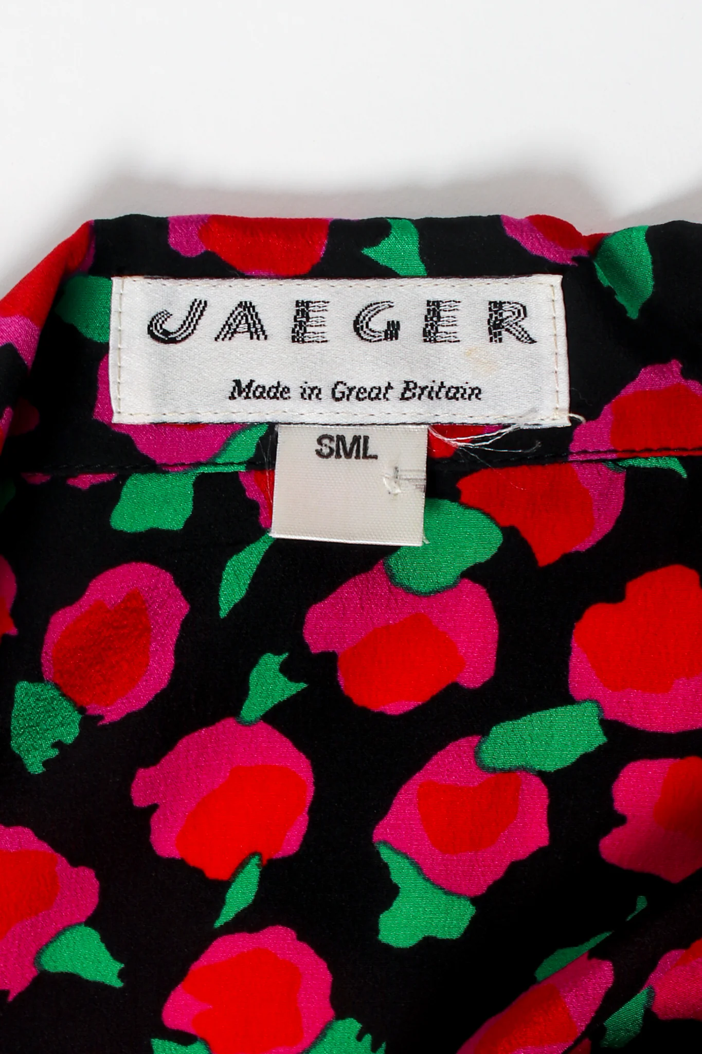 Floral Silk Jacket & Pant Lounge Set - Image 10