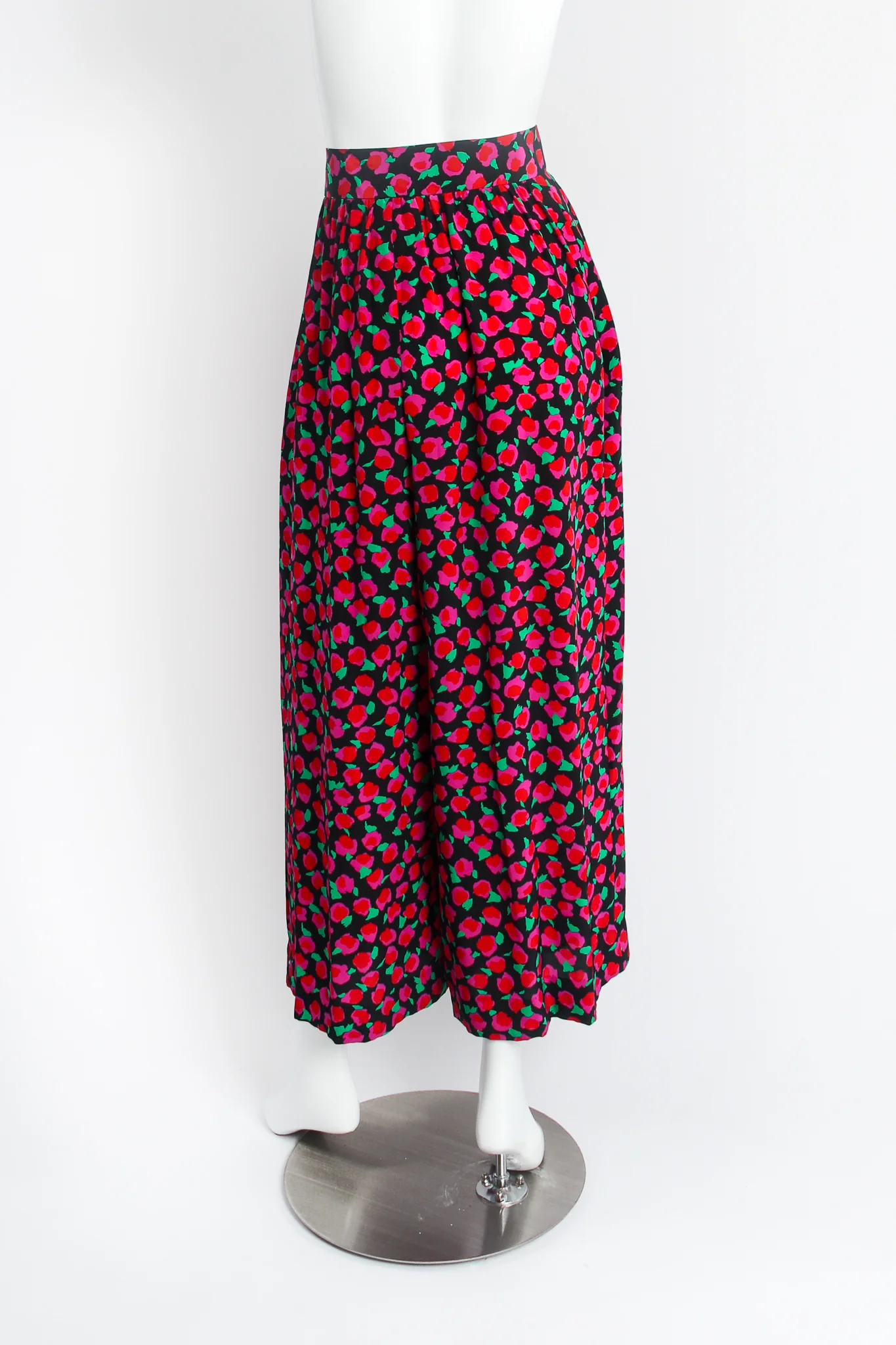 Floral Silk Jacket & Pant Lounge Set - Image 13