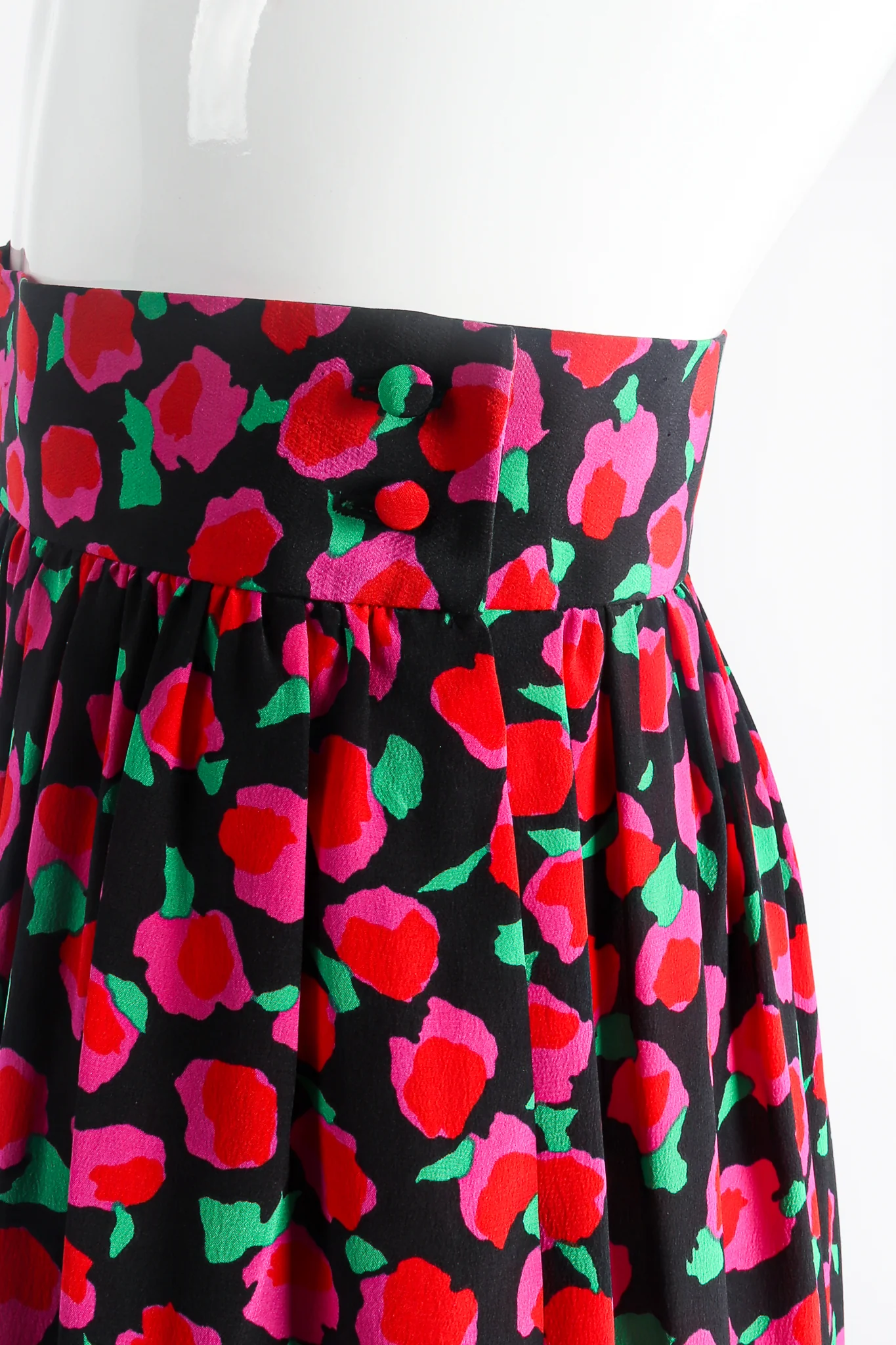 Floral Silk Jacket & Pant Lounge Set - Image 15