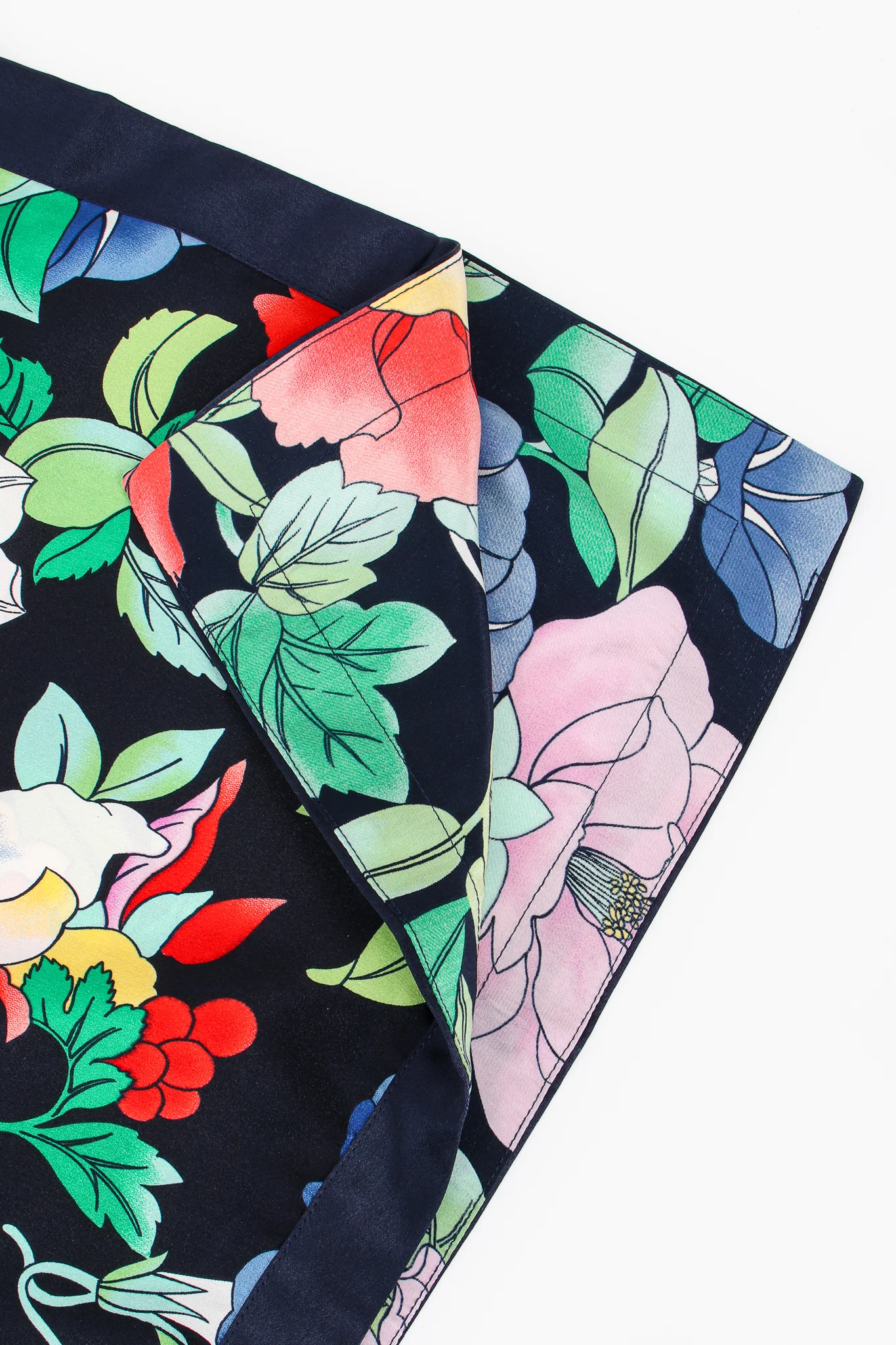 Floral Silk Poncho & Pant Lounge Set - Image 12