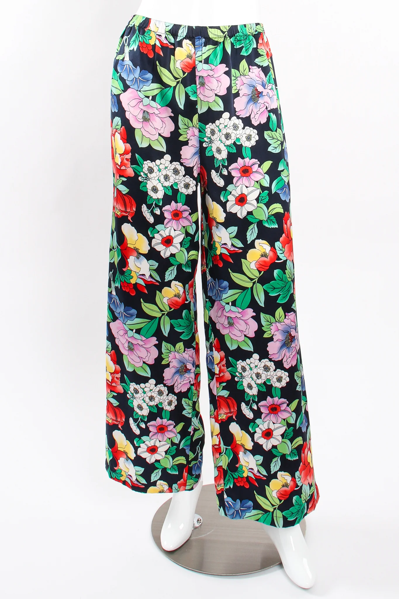 Floral Silk Poncho & Pant Lounge Set - Image 14