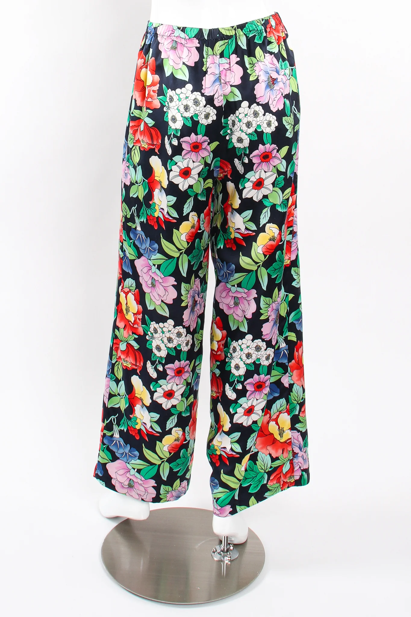 Floral Silk Poncho & Pant Lounge Set - Image 15