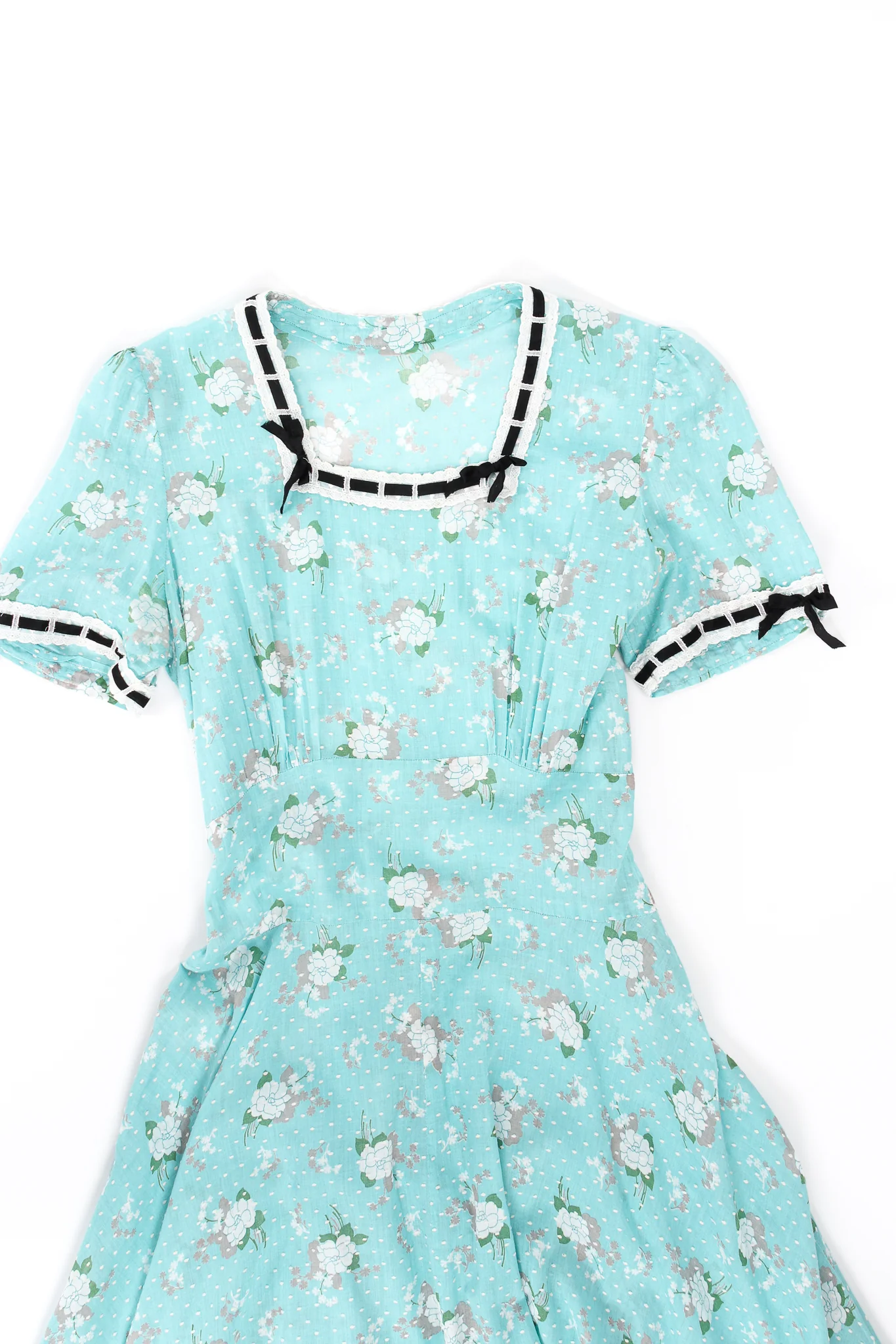 Floral Swiss Dot Maxi Dress - Image 15