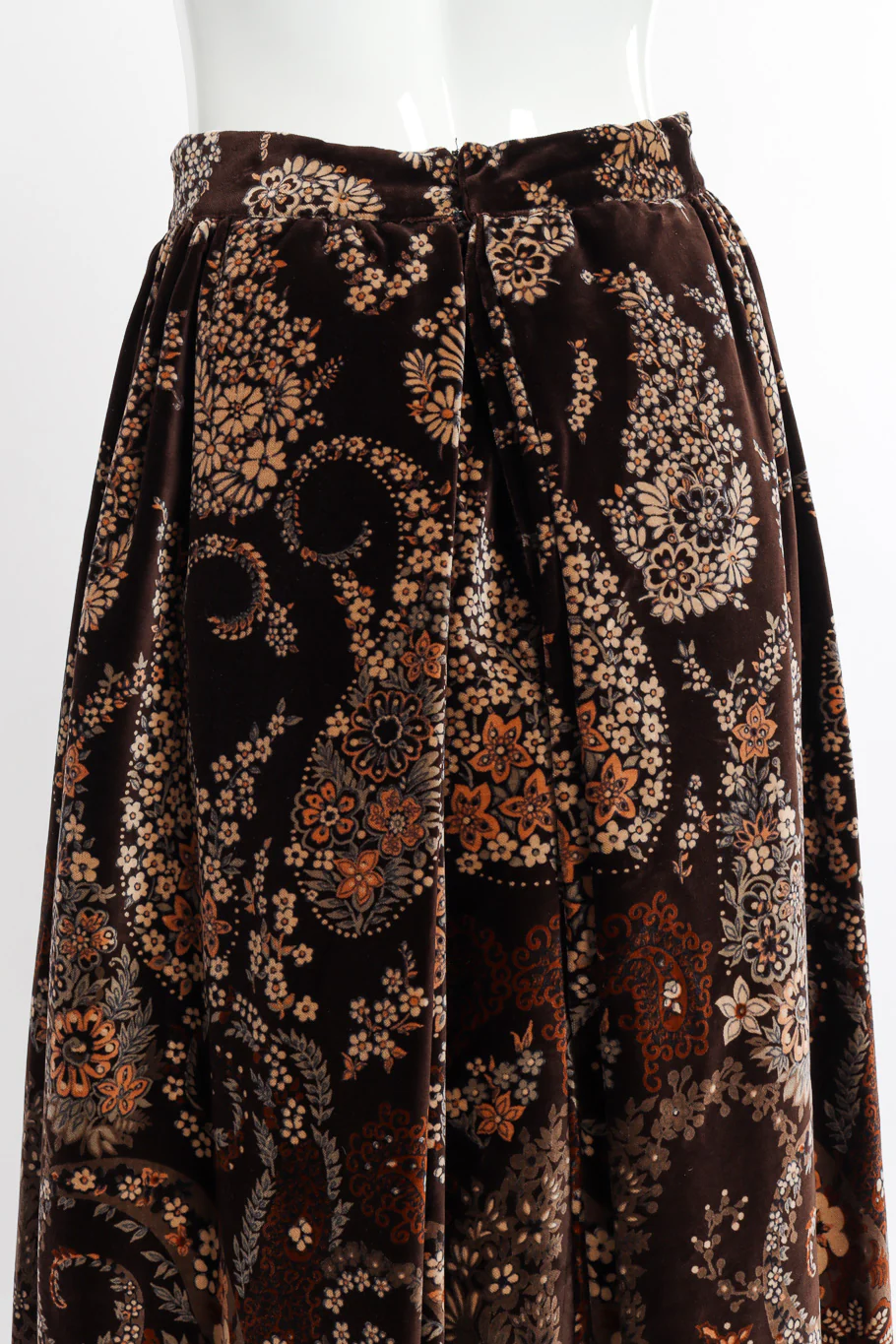 Floral Velvet Ball Skirt - Image 4