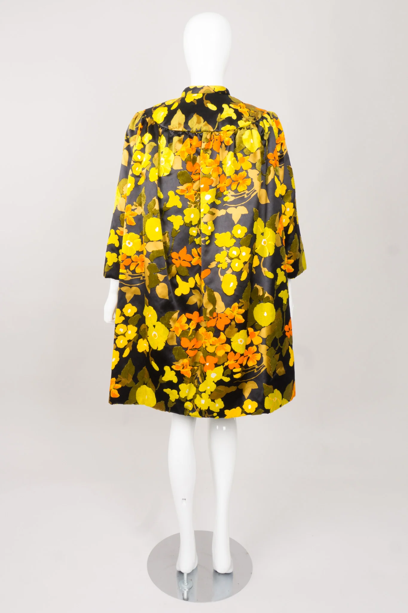 Floral Velvet Pile Coat - Image 5