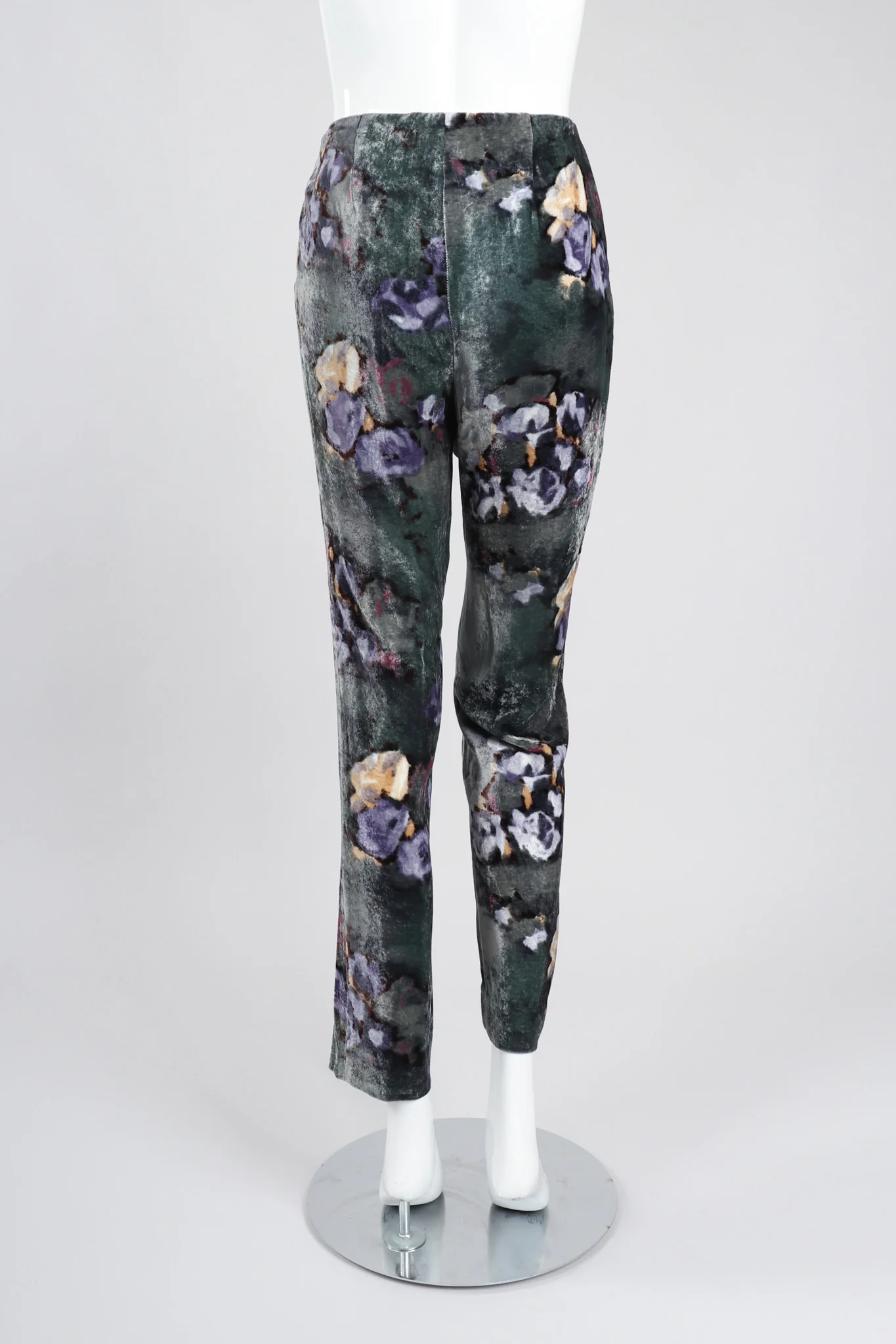 Floral Velvet Tuxedo - Image 20