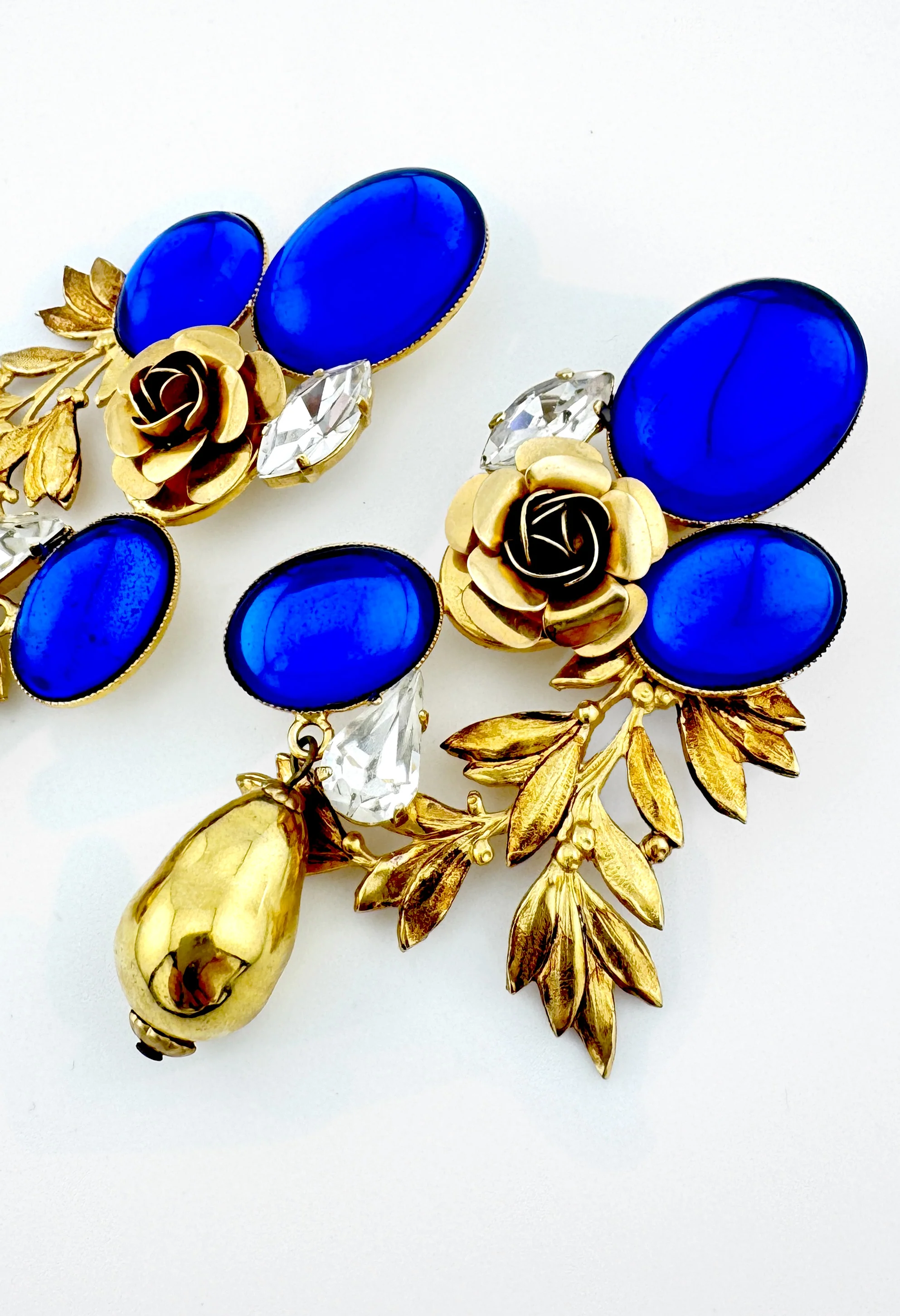 Flower Leaf Cabochon Drop Earrings - Image 3