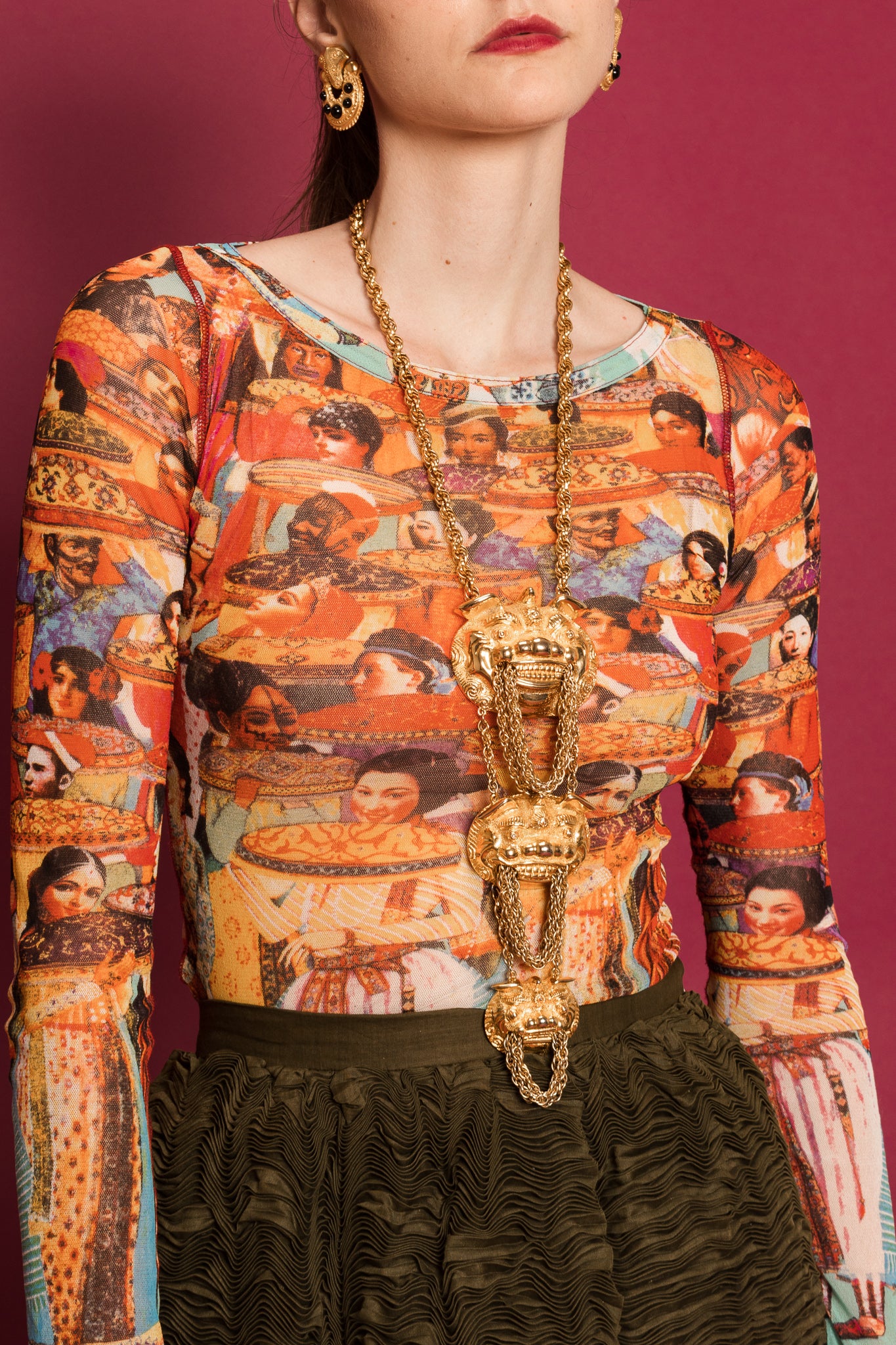 Foo Dog Triple Pendant Necklace - Image 2