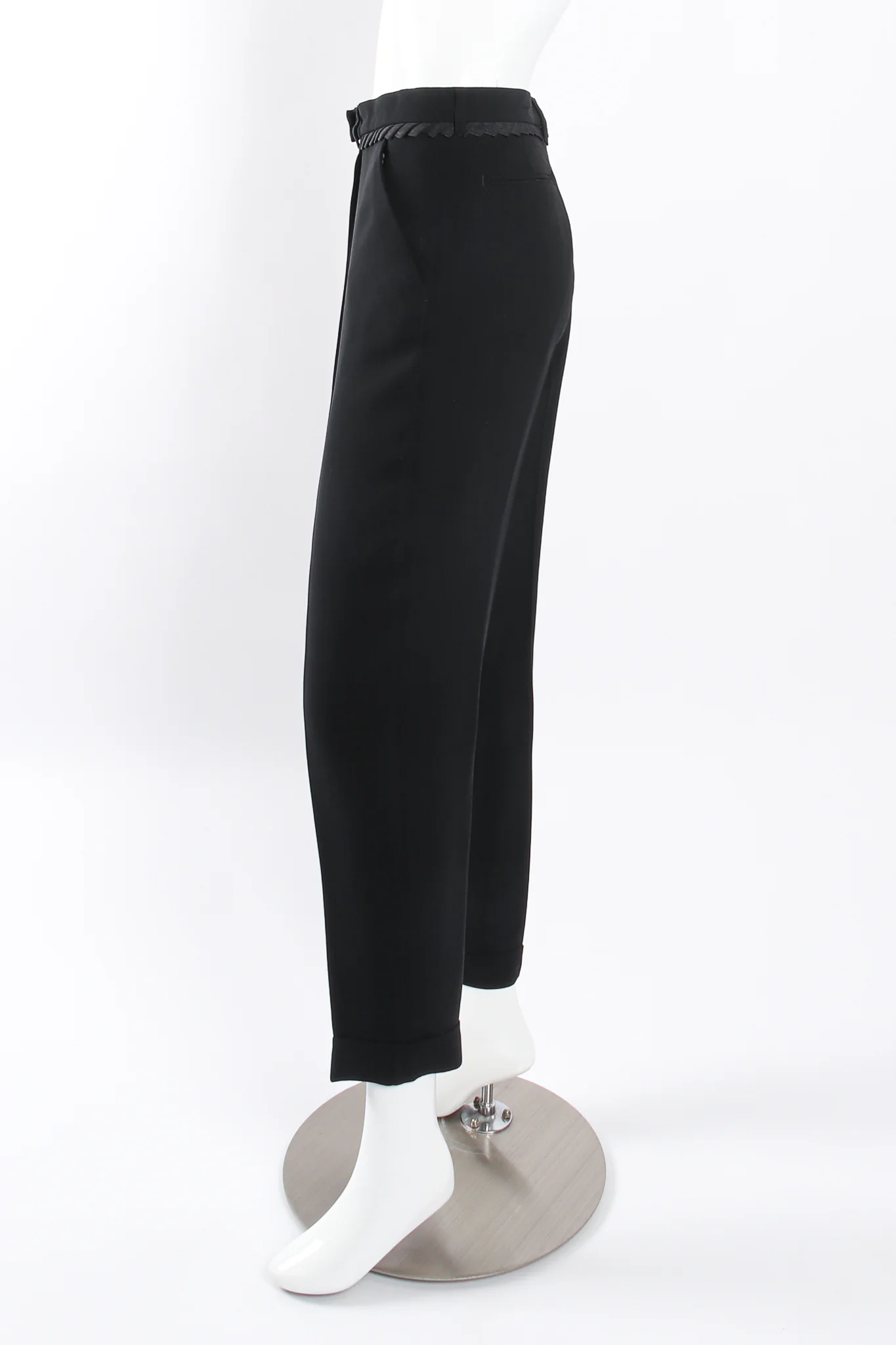 2007 S/S Fringe Jacket & Pant Set - Image 16