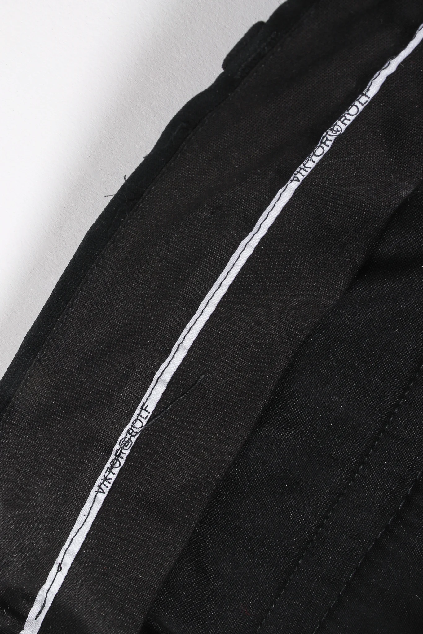 2007 S/S Fringe Jacket & Pant Set - Image 18