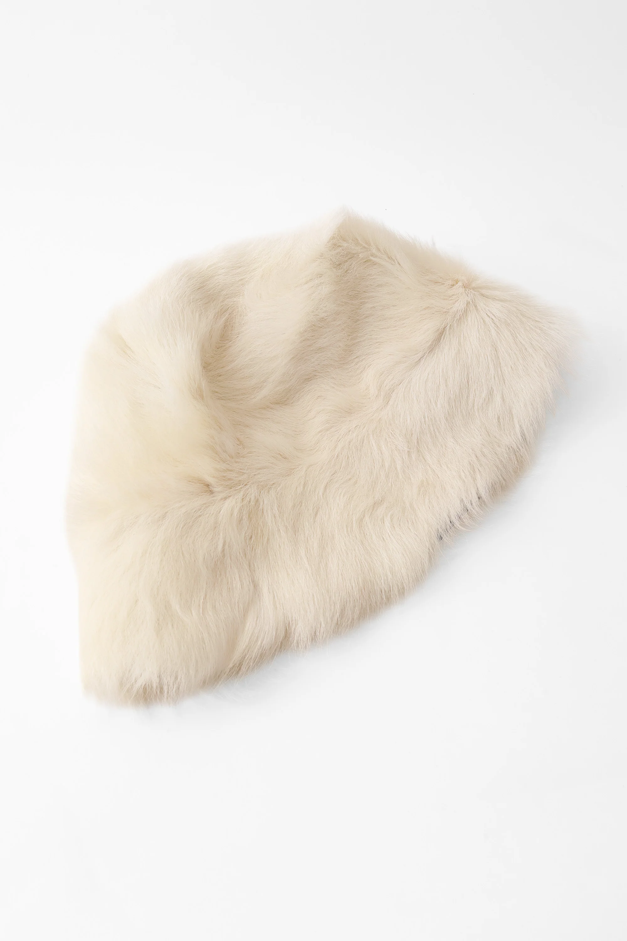 1999 F/W Fur Bucket Hat - Image 6