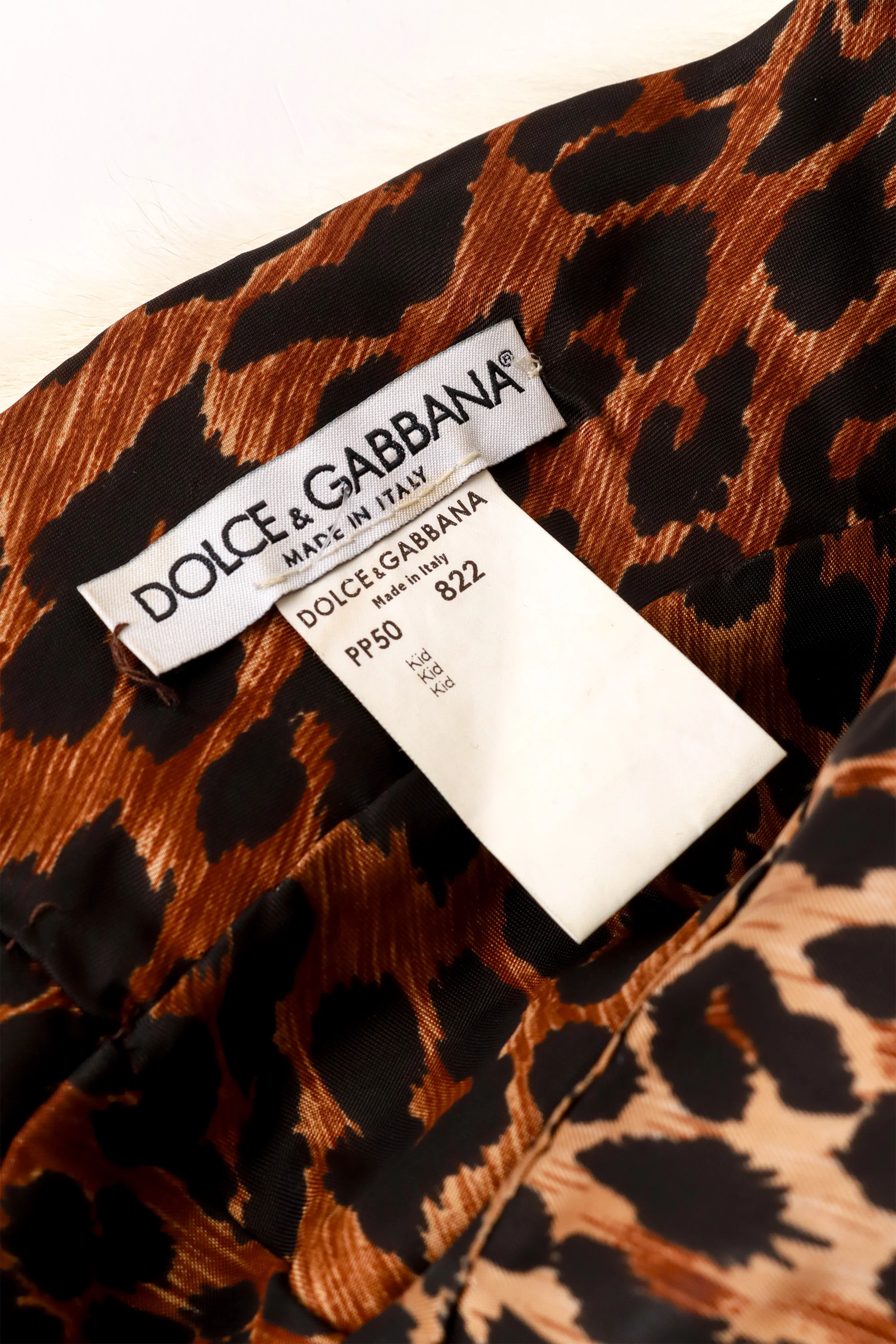 1999 F/W Fur Bucket Hat - Image 9