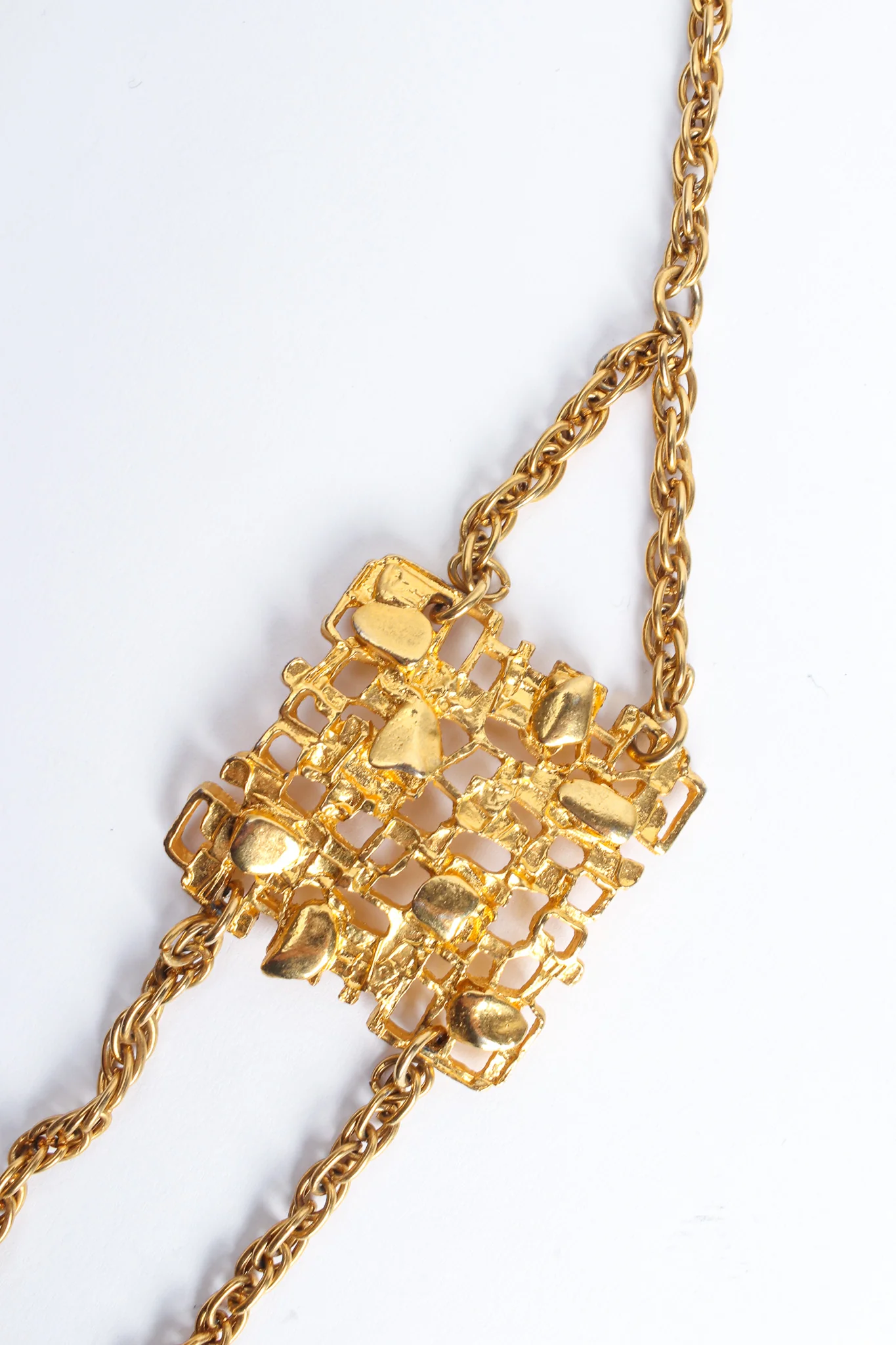 Geo Brutalist Plate Chain Belt - Image 6