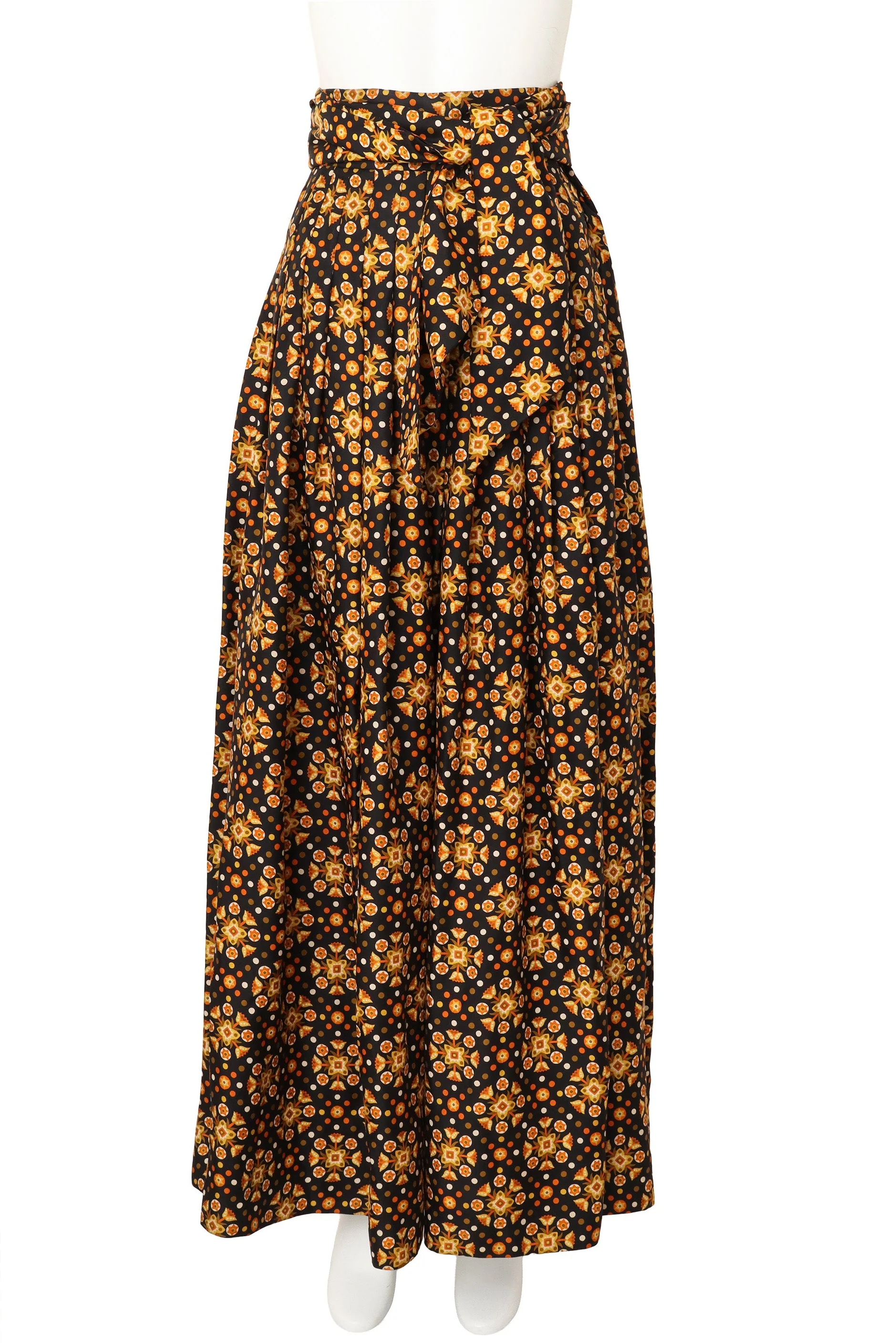 Geo Floral Pleated Skirt & Scarf