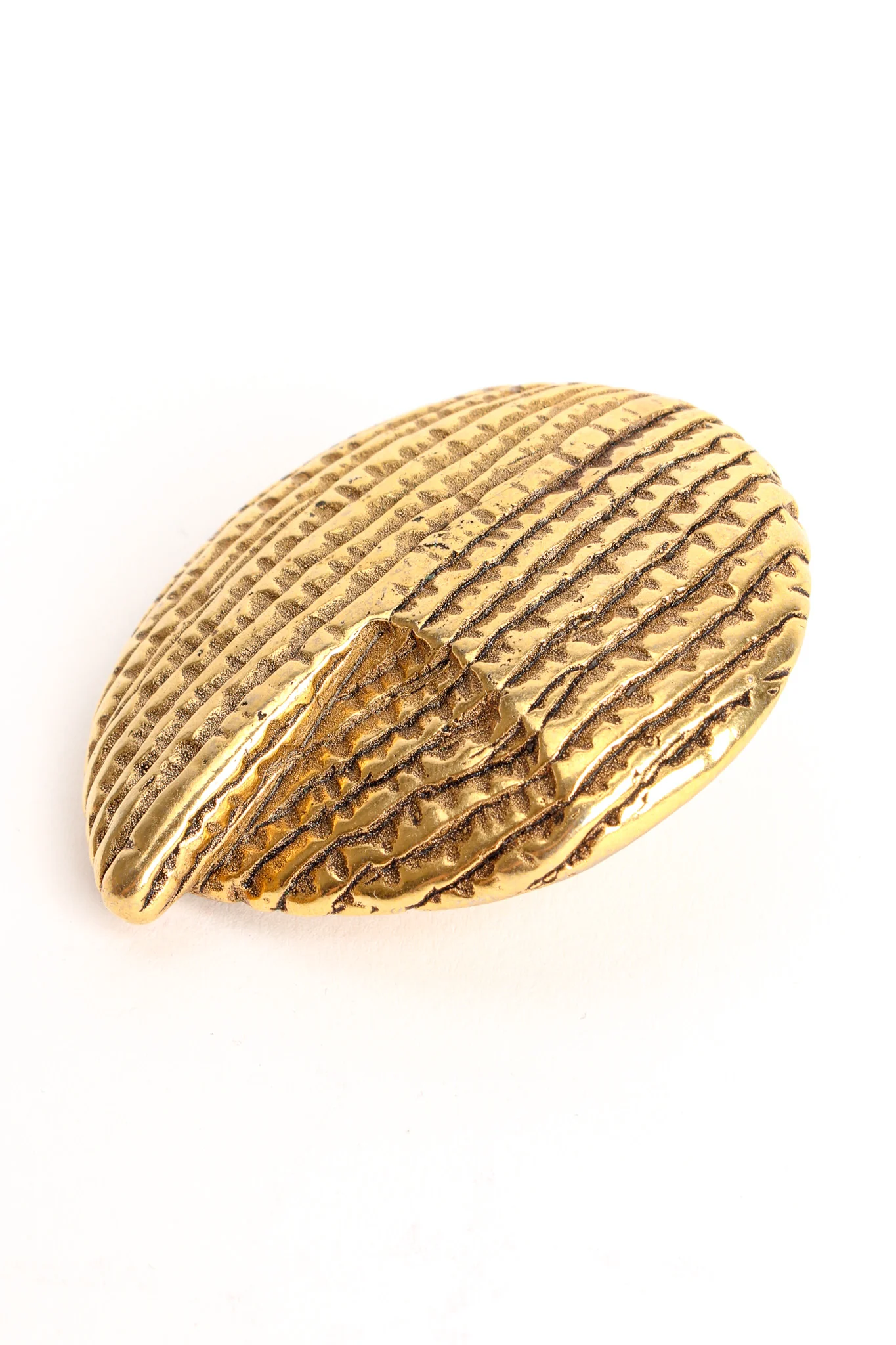 Textured Ribbed Disc Earrings - Image 7