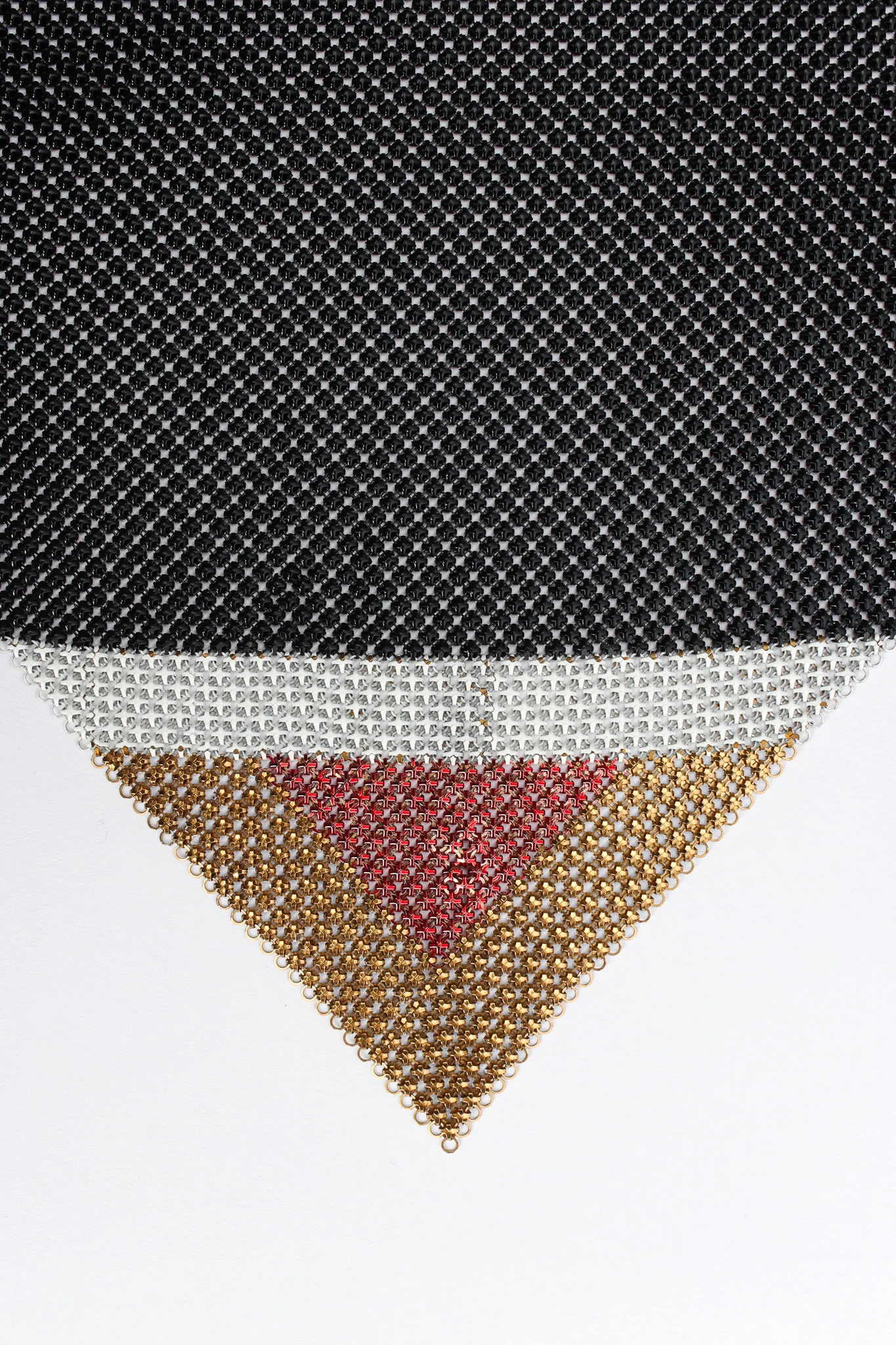 Geo Print Pointed Metal Mesh Halter - Image 10
