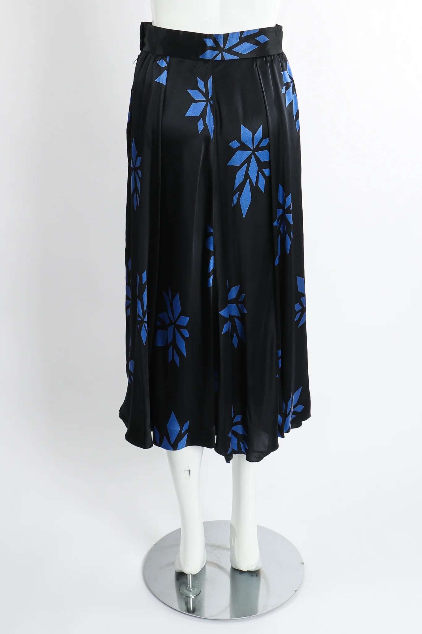 Geo Wrap Top & Skirt Set - Image 15