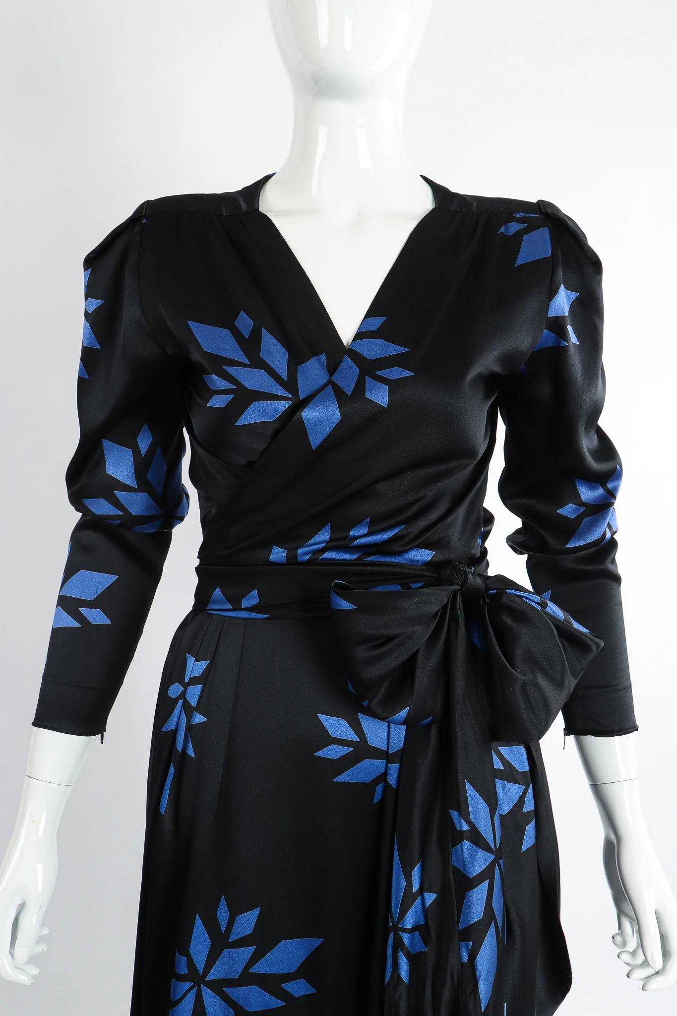 Geo Wrap Top & Skirt Set - Image 4