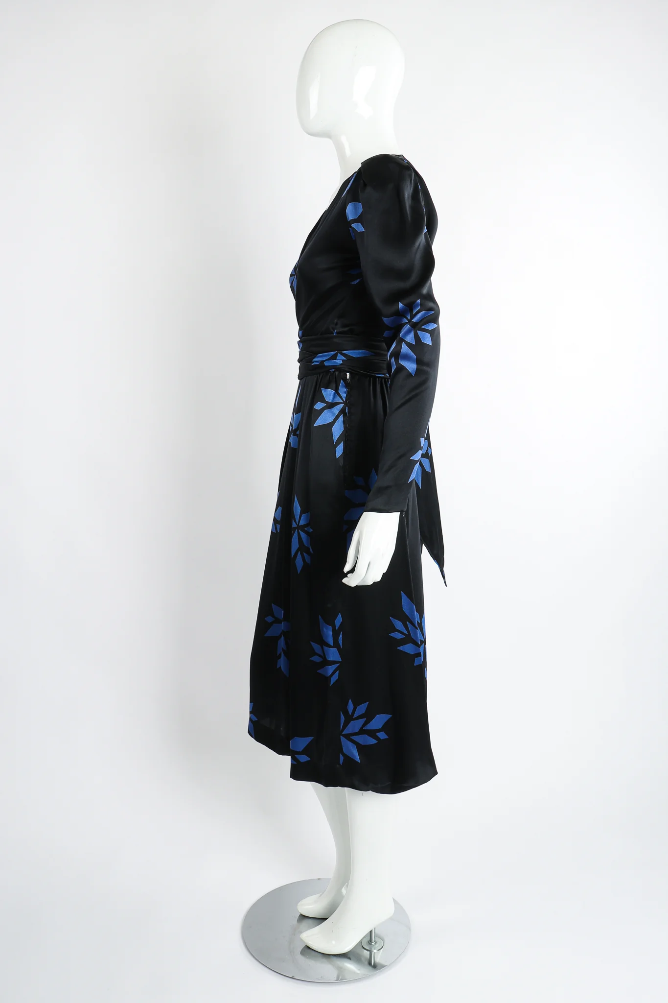 Geo Wrap Top & Skirt Set - Image 9