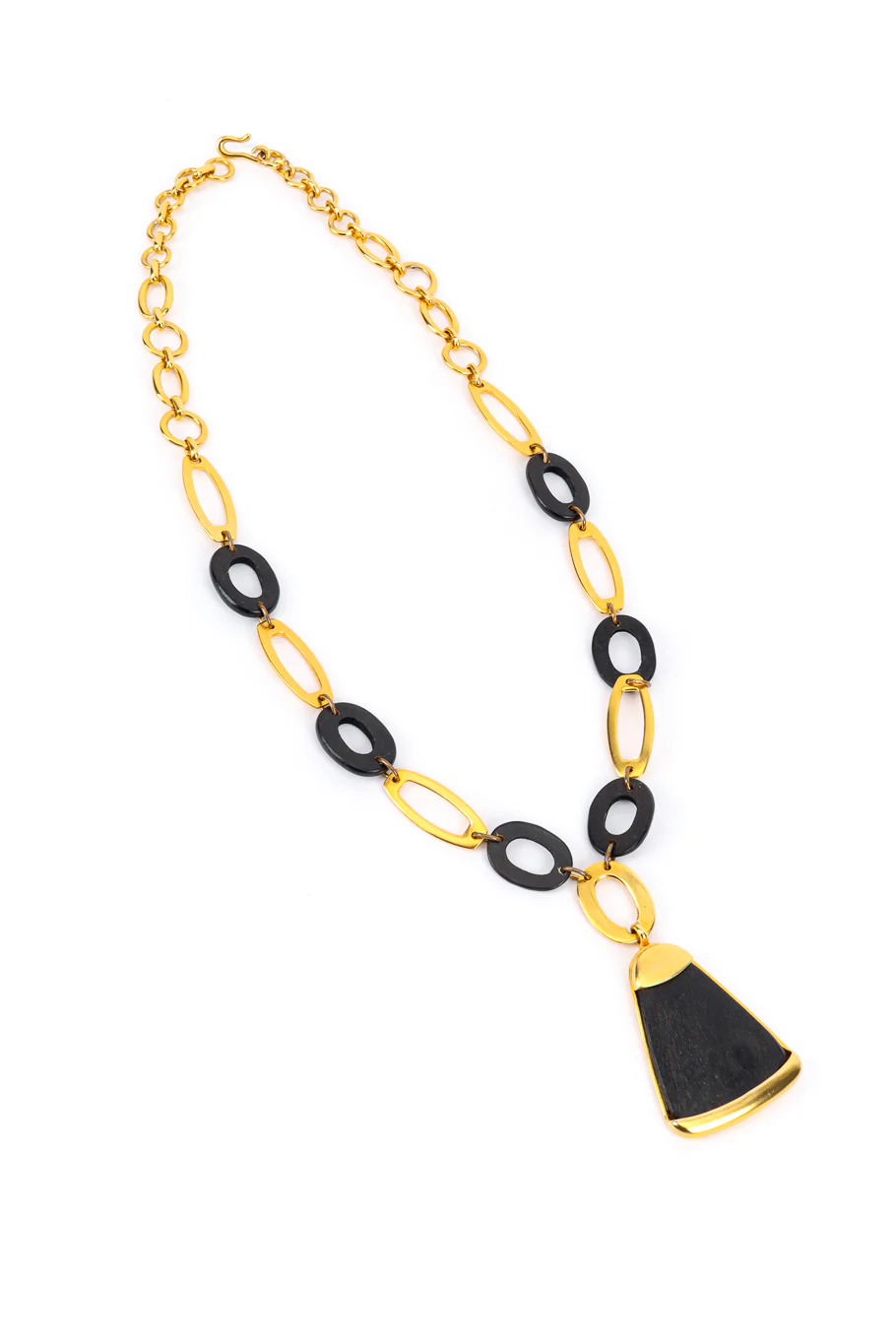 Geometric Oval Link Necklace