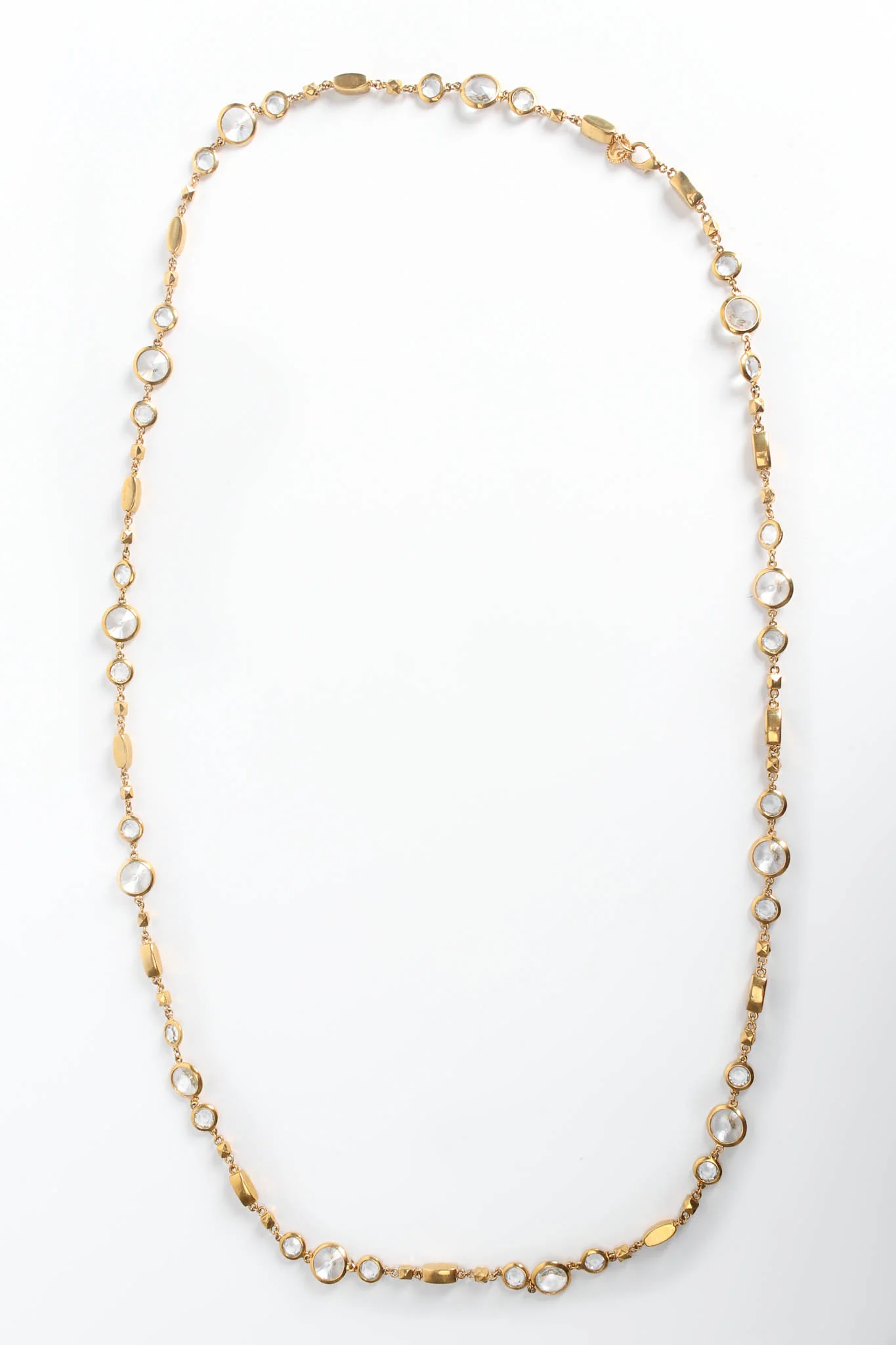 Geometric Round Crystal Shape Necklace - Image 4