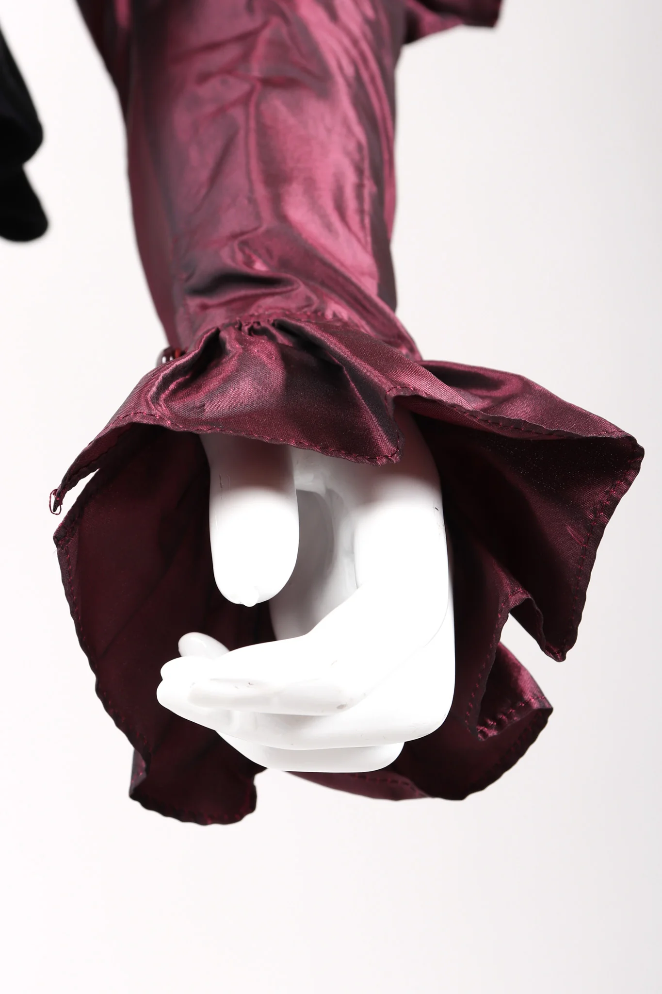 1982 A/W Gigot Sleeve Top - Image 10