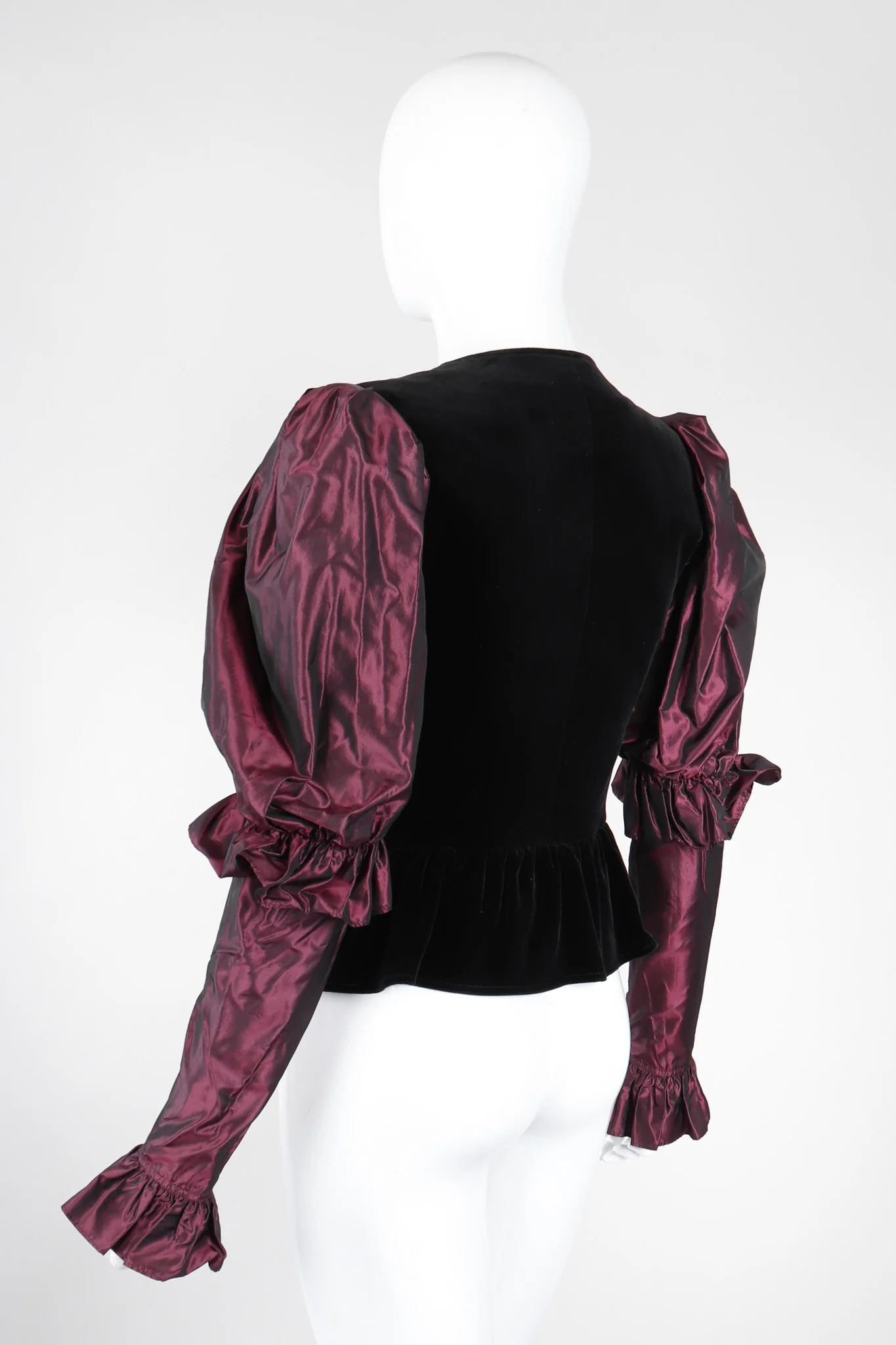 1982 A/W Gigot Sleeve Top - Image 5