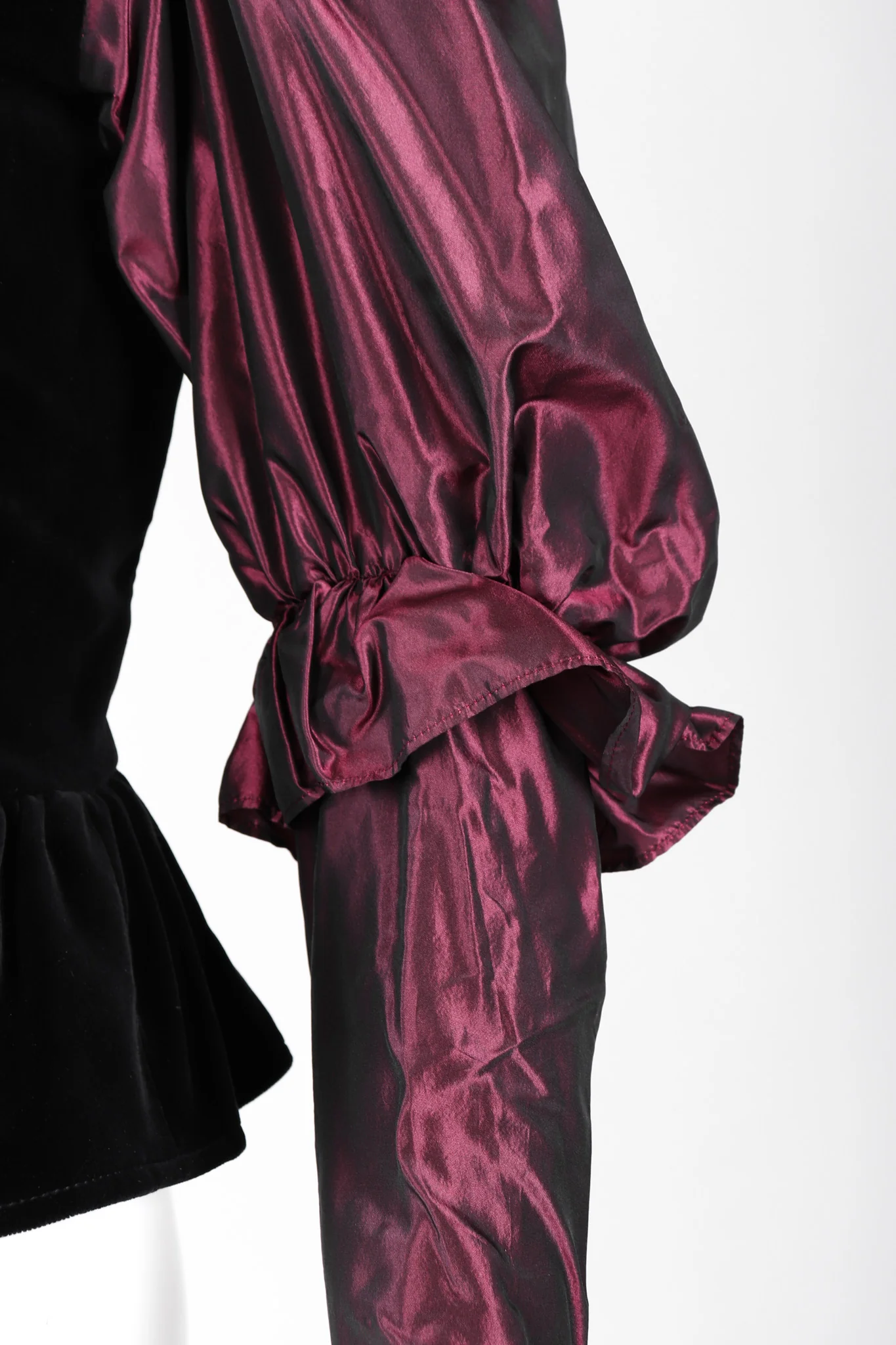 1982 A/W Gigot Sleeve Top - Image 8