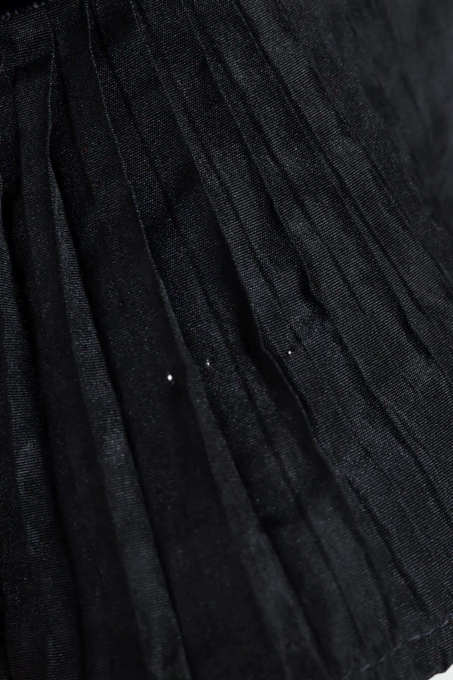 Glitter Ruffle Velvet Dress - Image 12