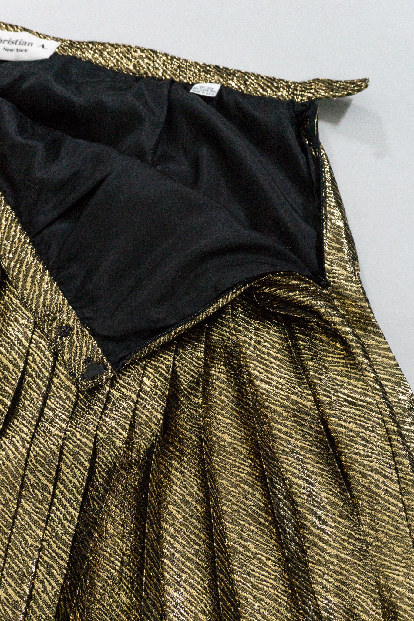 Gold Lamé Blouse & Skirt Set - Image 9