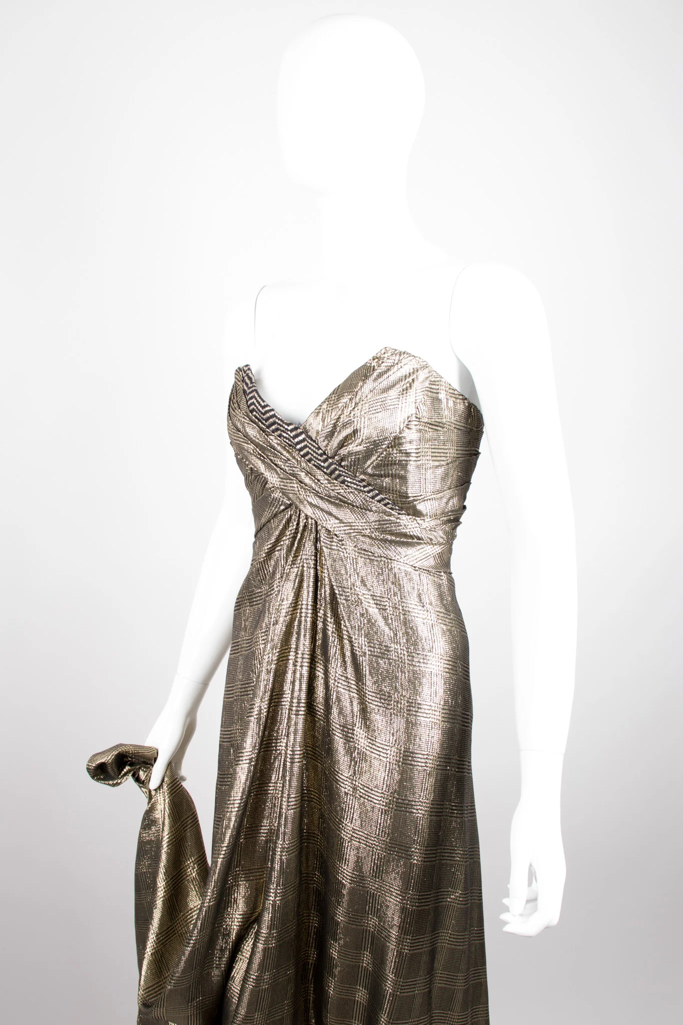 Gold Lamé Houndstooth Gown - Image 9
