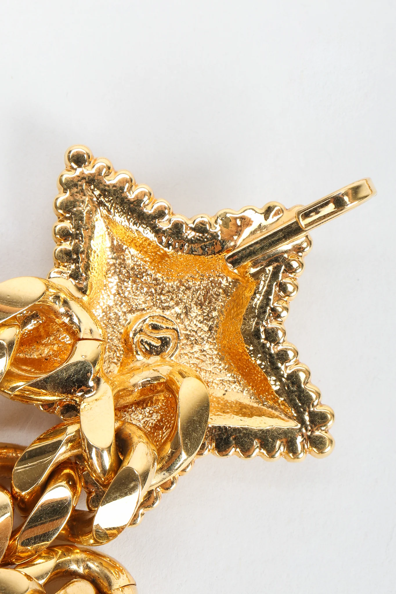 Gold Star Draped Chain Belt - Image 10