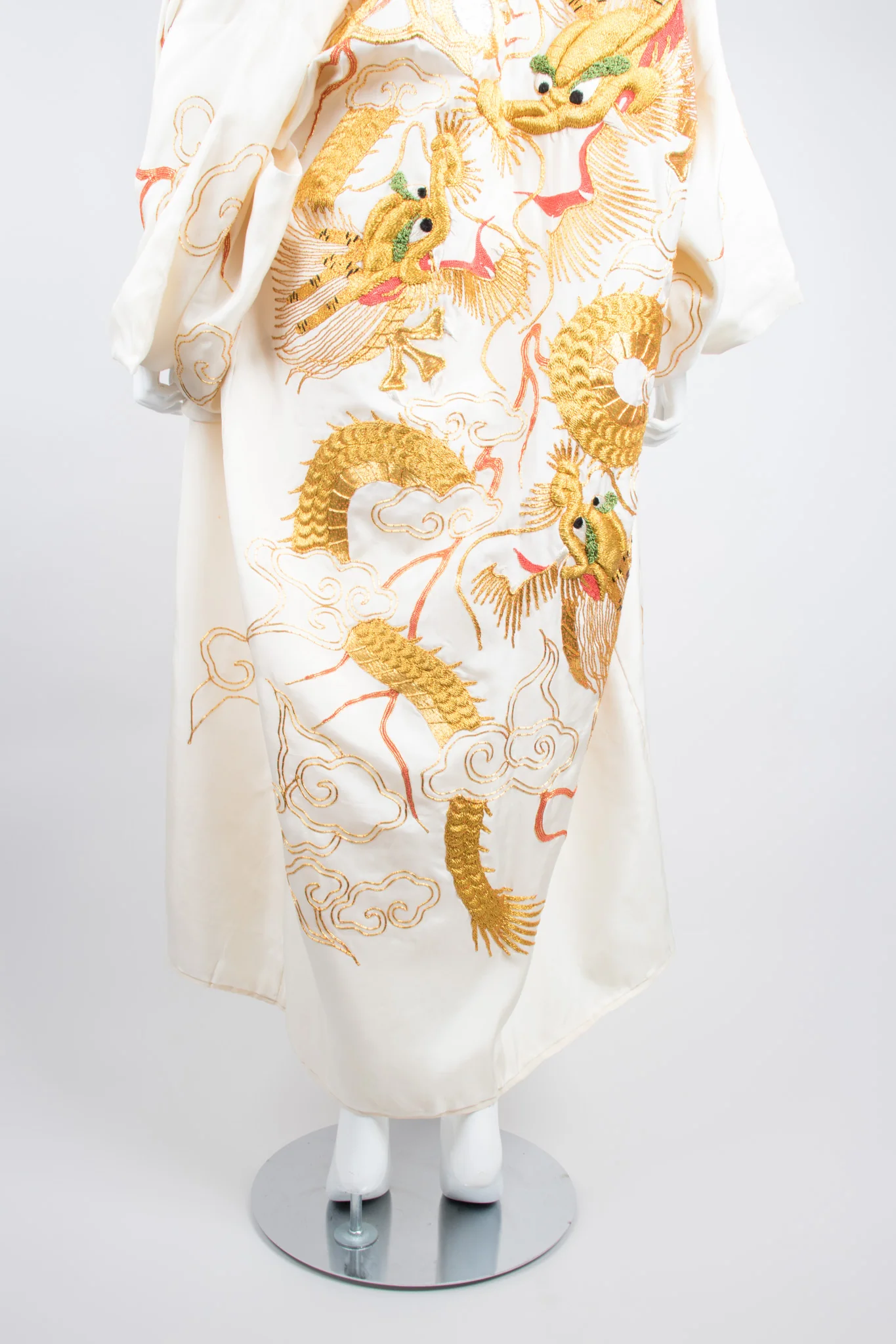 Golden Dragon Kimono - Image 2