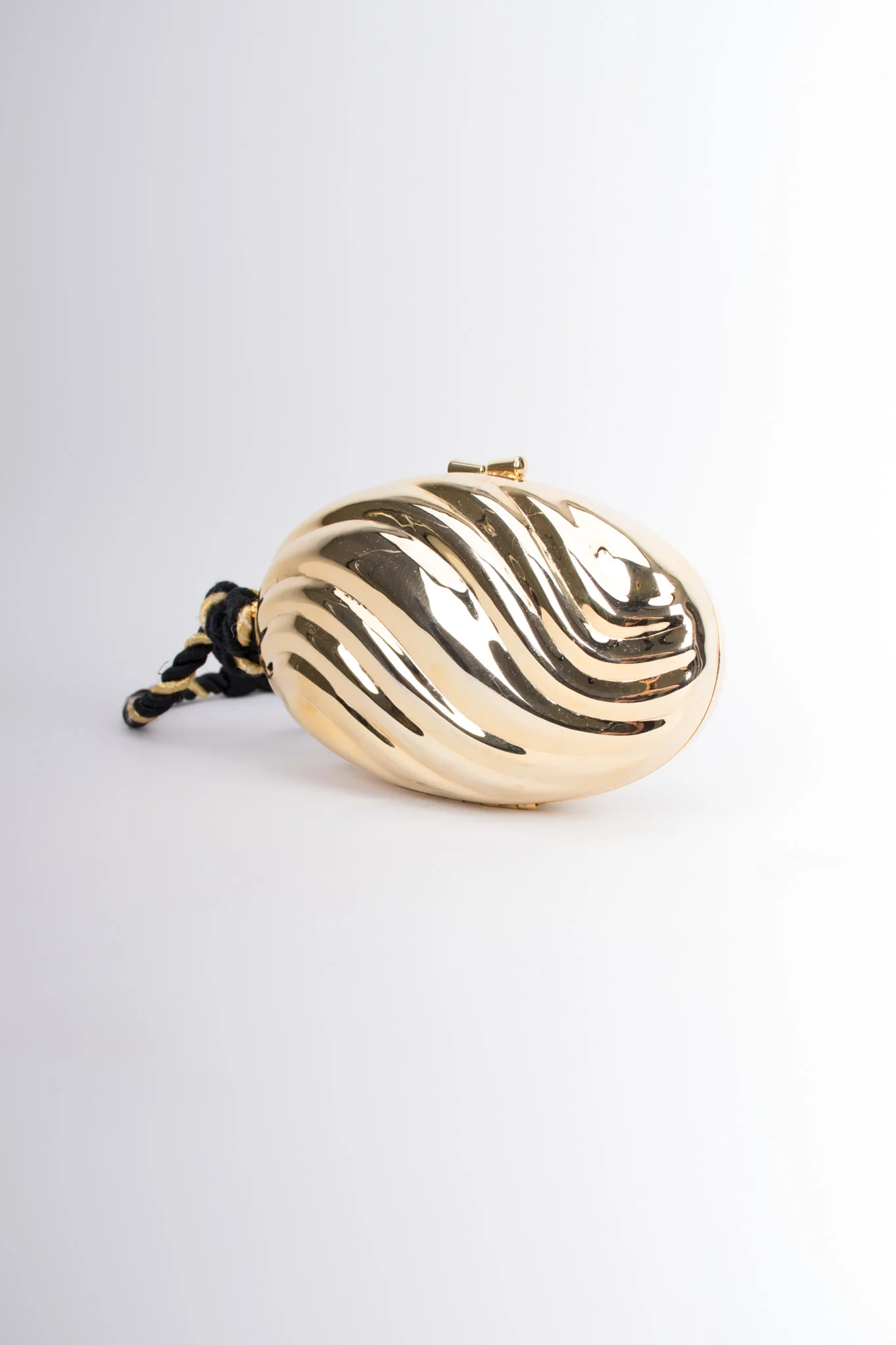 Golden Egg Tassel Clutch - Image 7