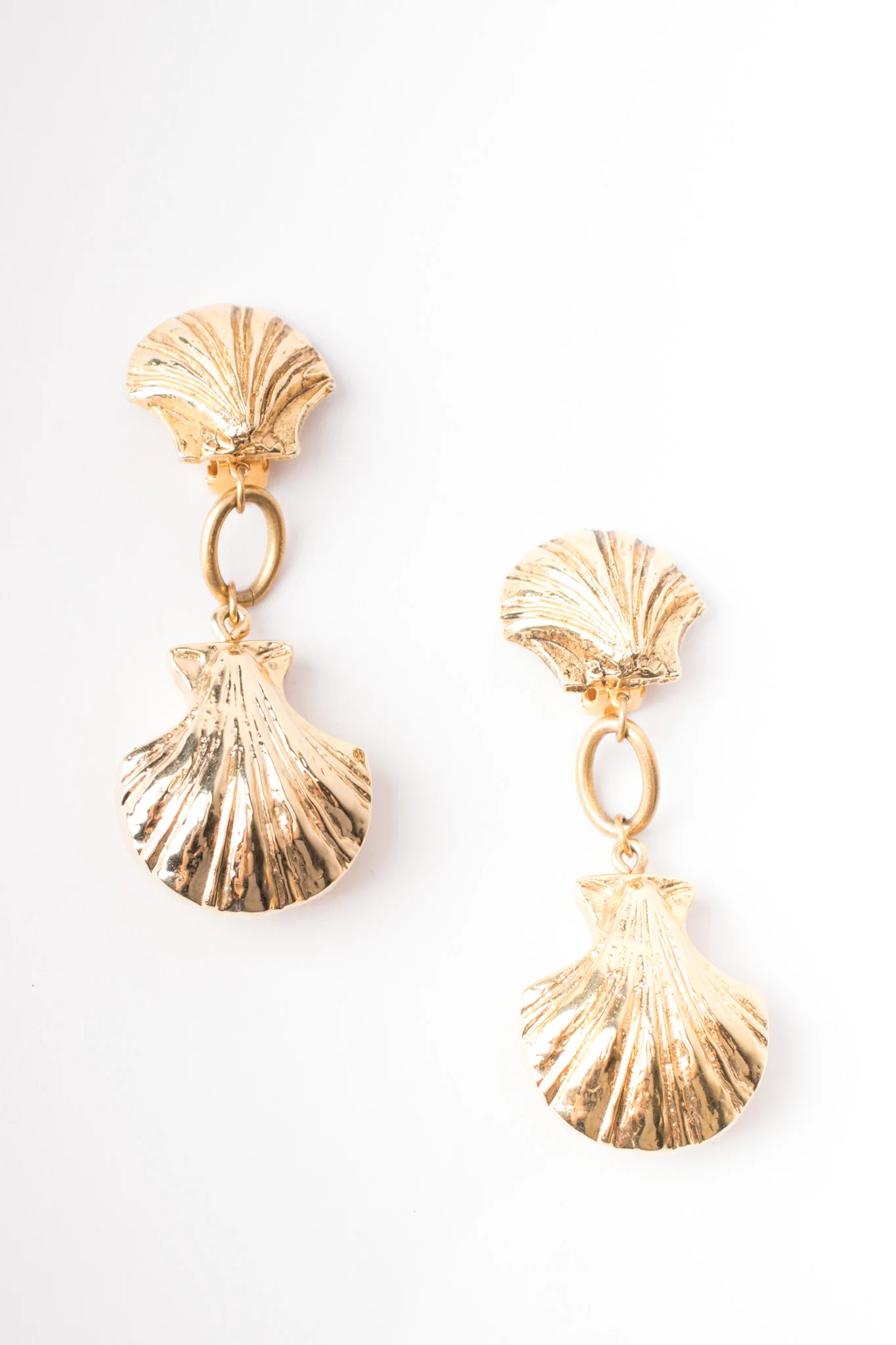 Golden Seashell Drop Earrings - Image 3