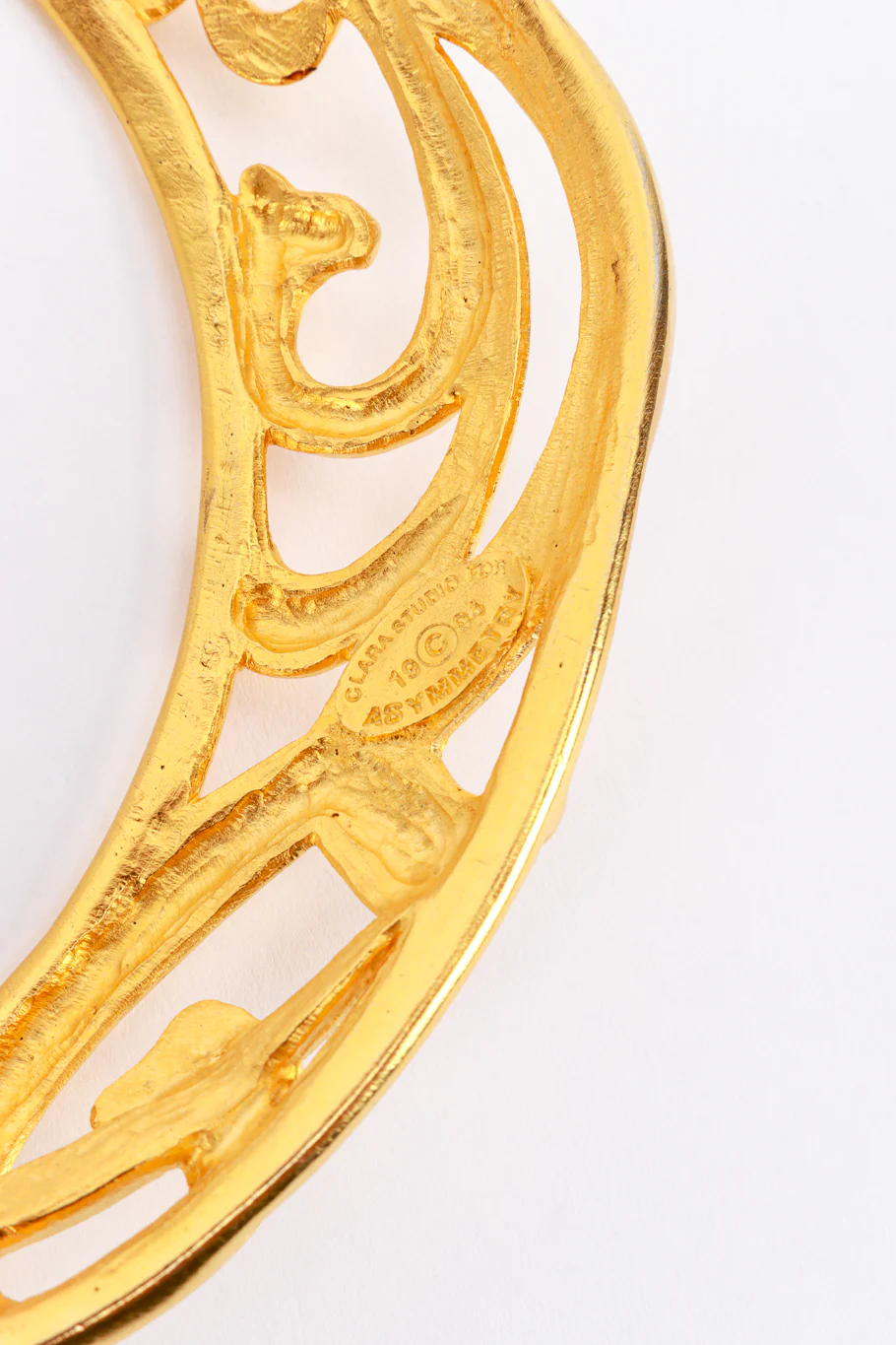 Golden Vines Collar Plate Necklace - Image 6