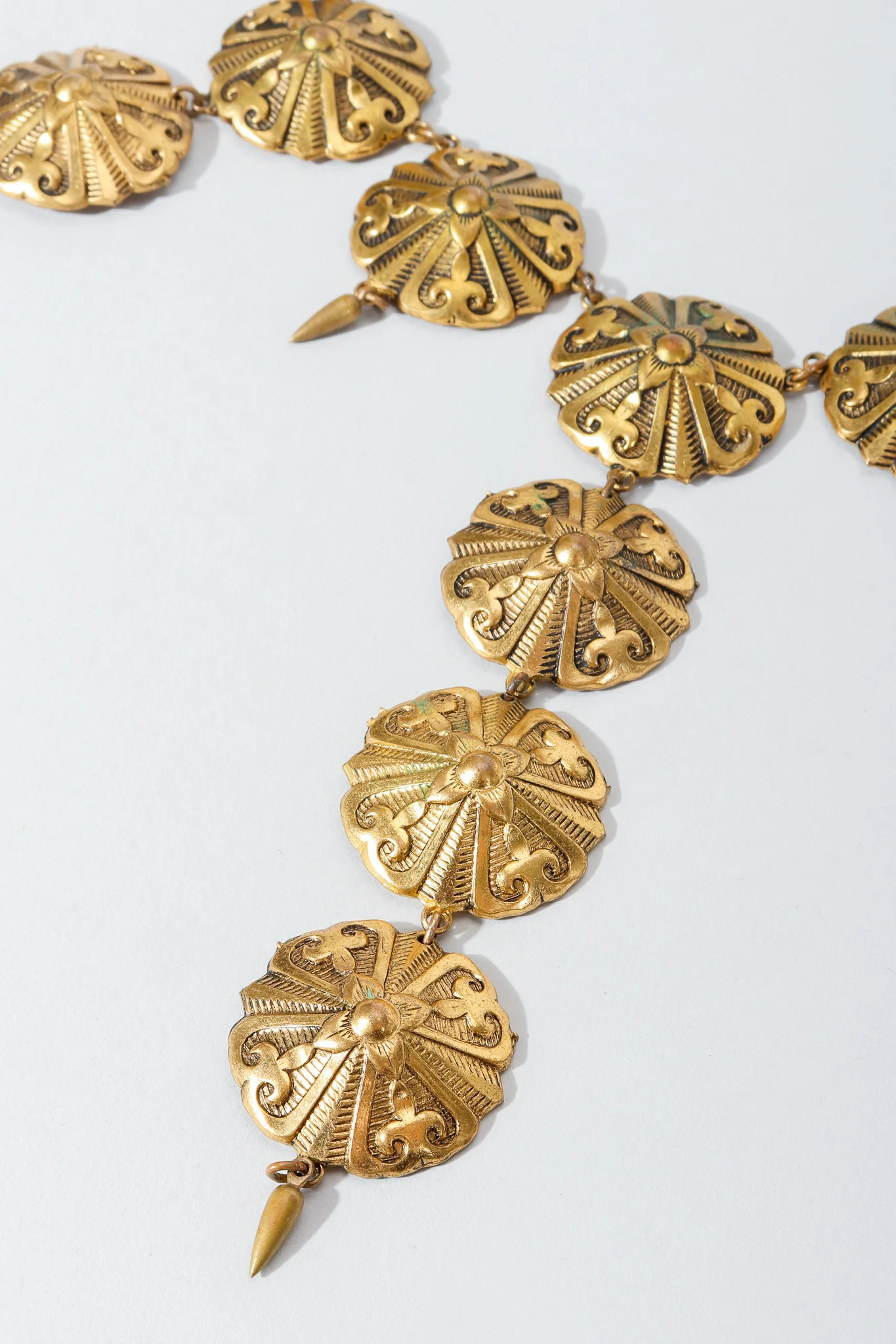 Gothic Disc Bib Necklace - Image 3