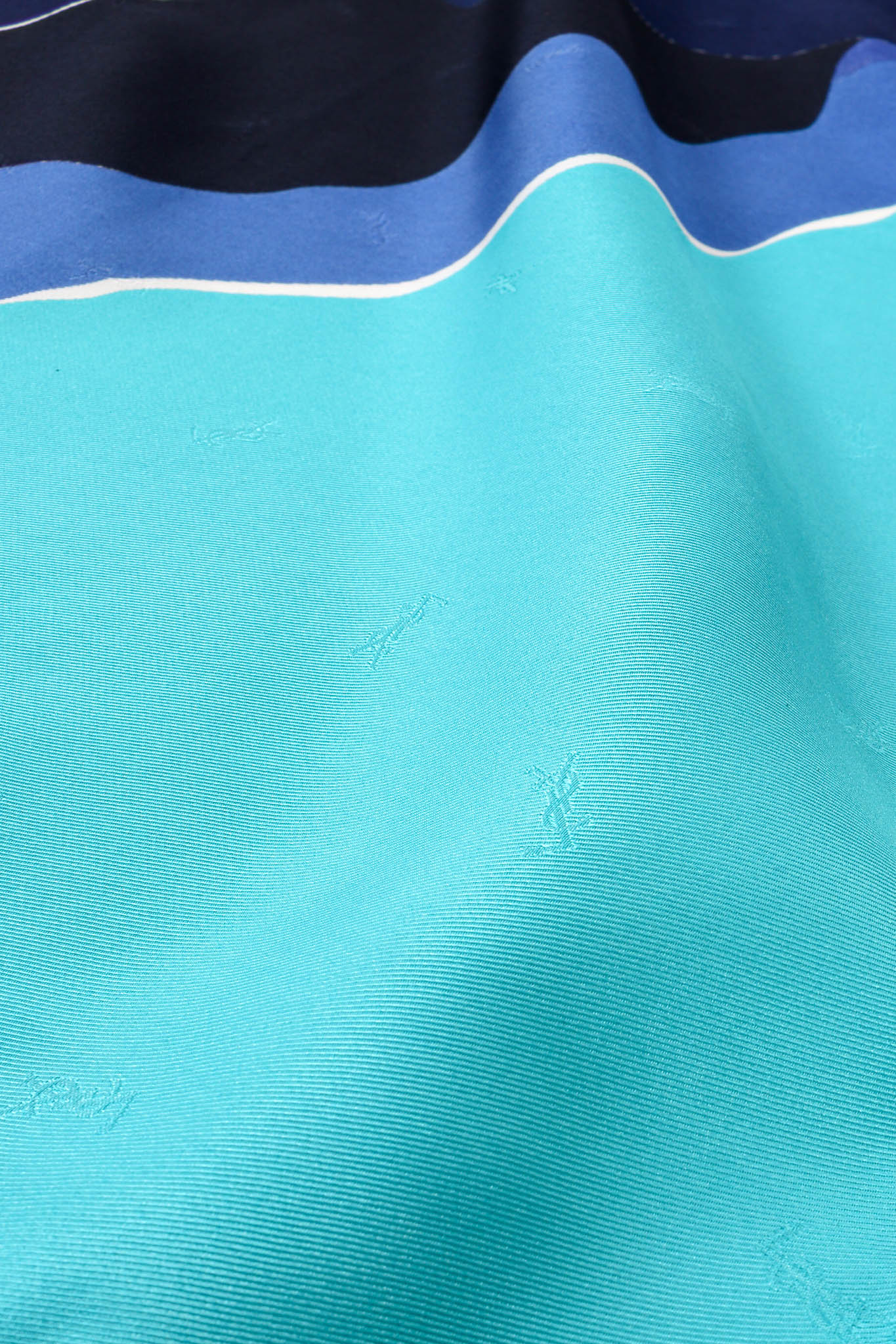 Graphic Rose Print Scarf - Image 6