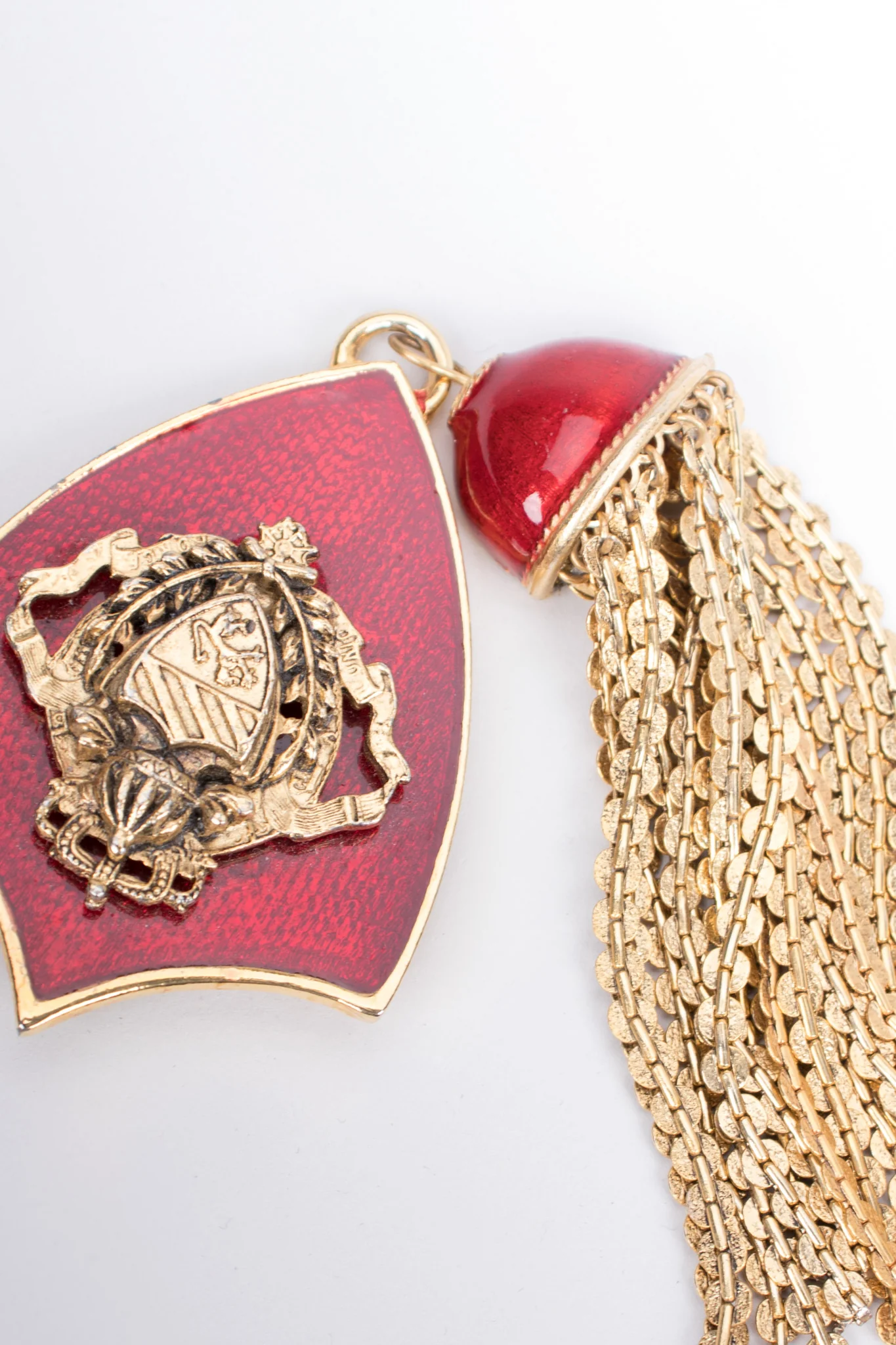 Gryffindor Tassel Brooch - Image 6