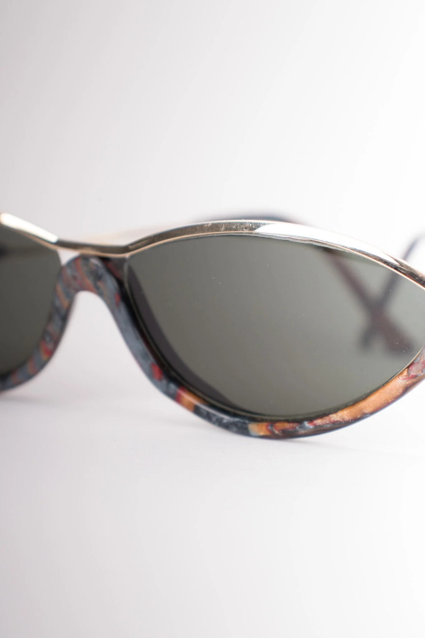 Half Rim Marbleized Sunglasses - Image 9