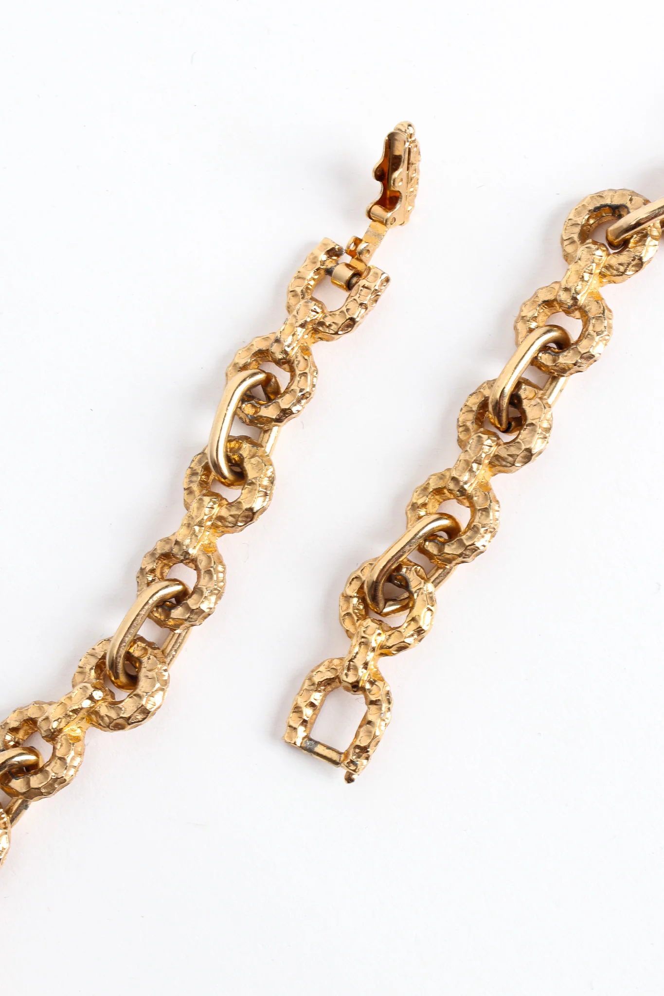 Hammered Rhinestone Pendant Necklace - Image 7