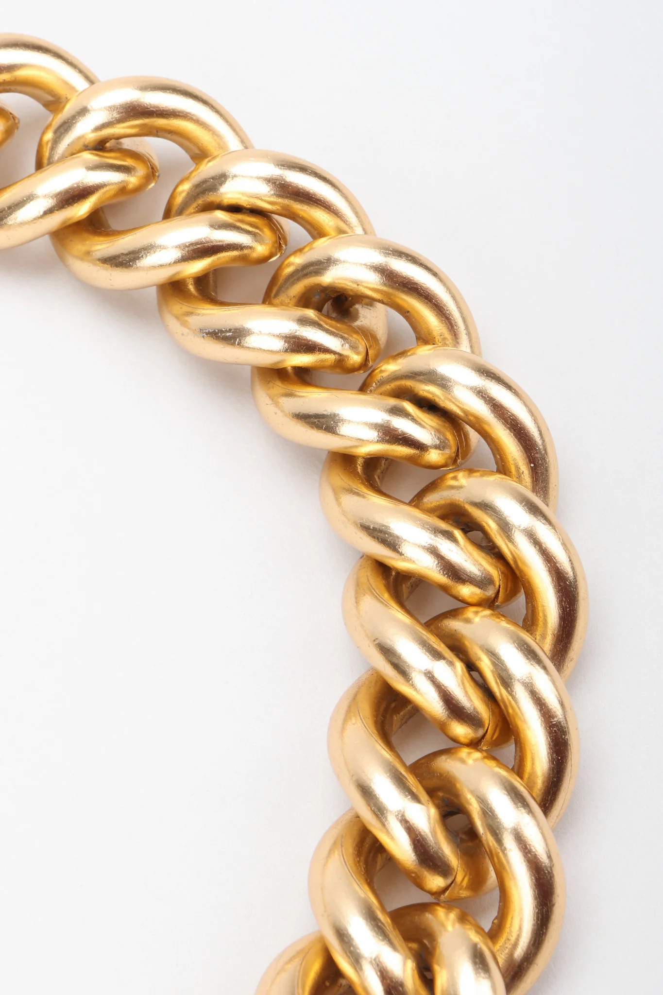 Heart Pendant Chain Collar - Image 5