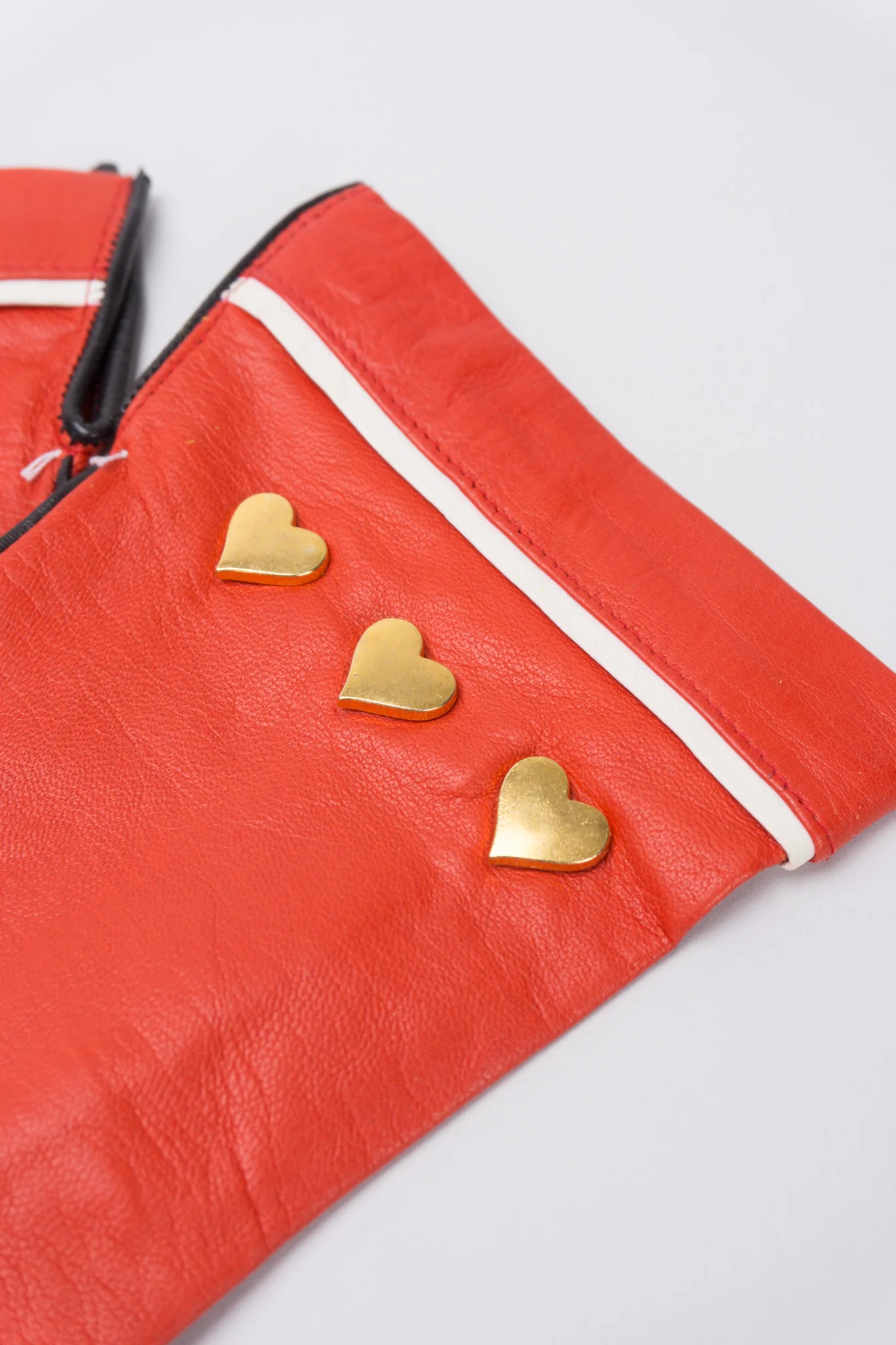 Heart Stud Leather Gloves - Image 3