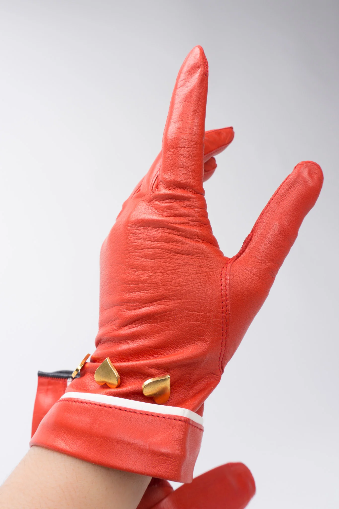 Heart Stud Leather Gloves - Image 6