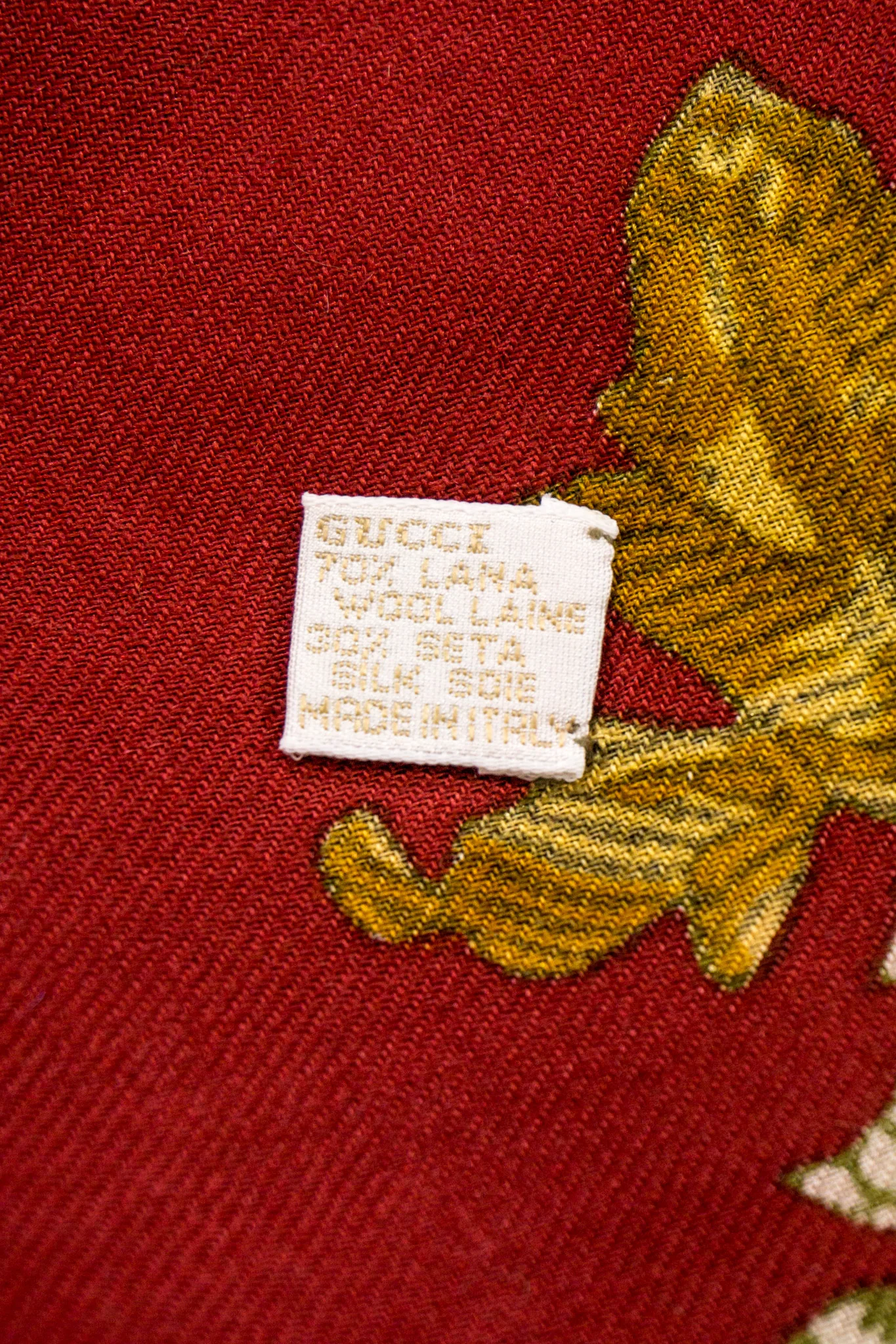 Horsebit & Gerbera Oversized Scarf - Image 11
