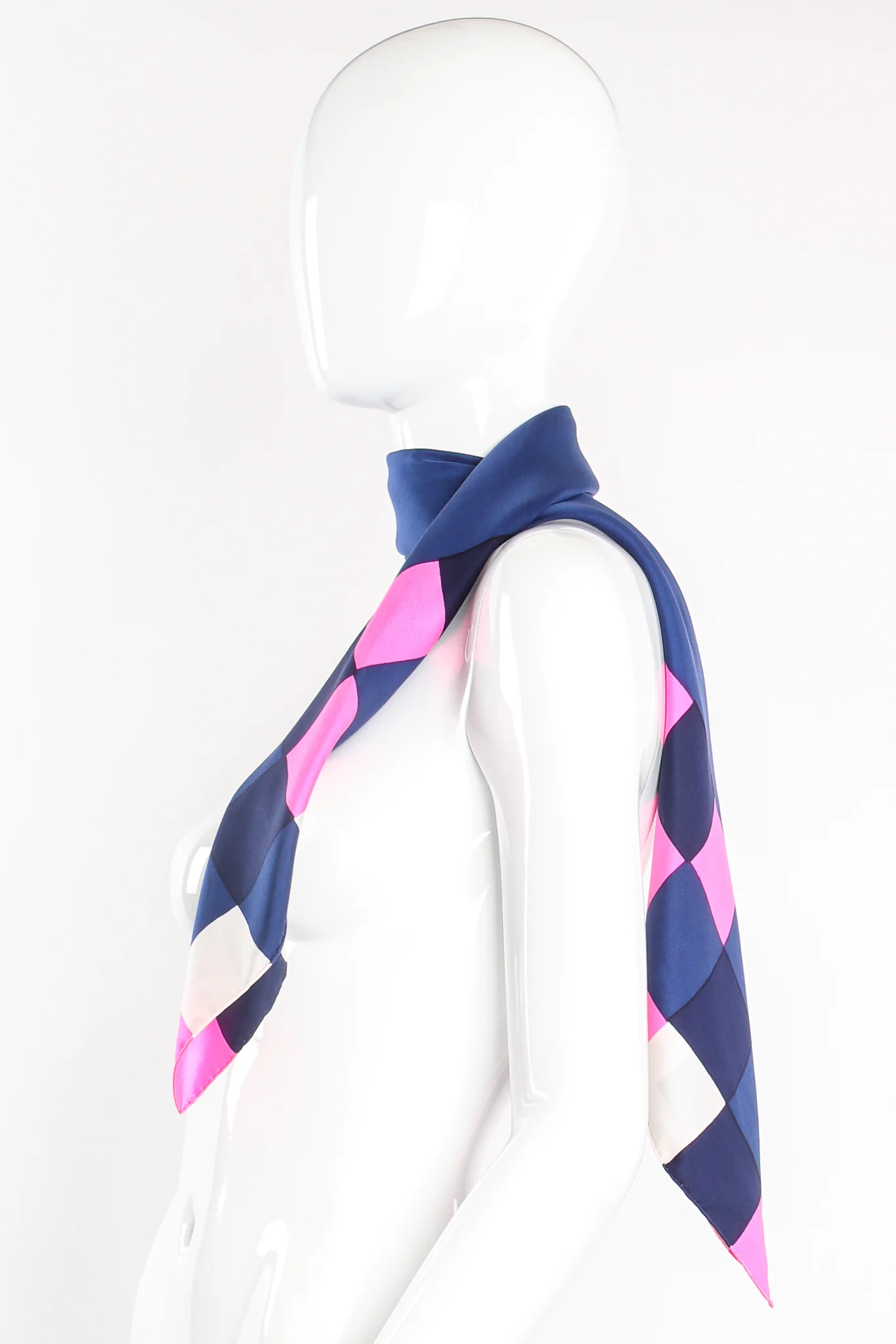 Hot Checker Border Scarf - Image 4